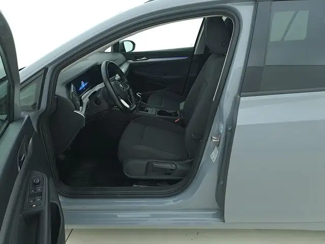 Volkswagen Golf view 10