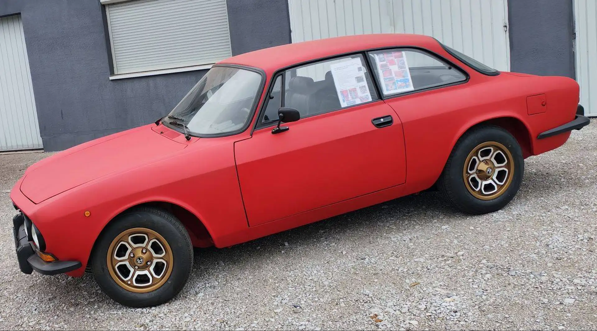 Alfa Romeo GTV 2000 Rot - 1
