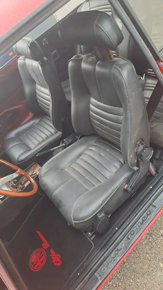 Alfa Romeo GTV 2000 Bertone 2.0 - umfangreich restauriert - Pickerl bis 06/2027, foto 10
