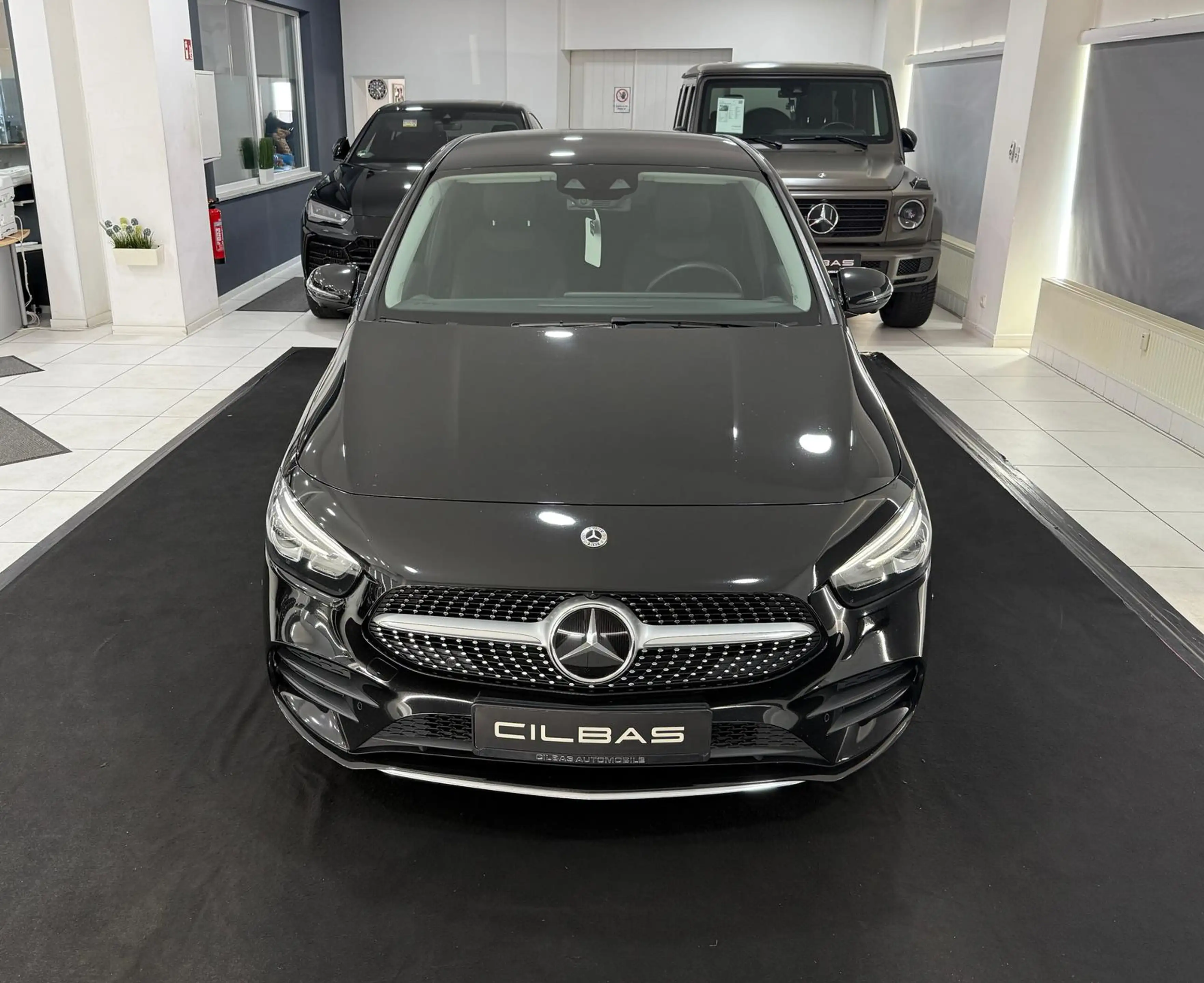 Mercedes-Benz B 220 d 8G AMG-LINE*DISTR*360*MEMORY*WIDE*LED* — photo 3