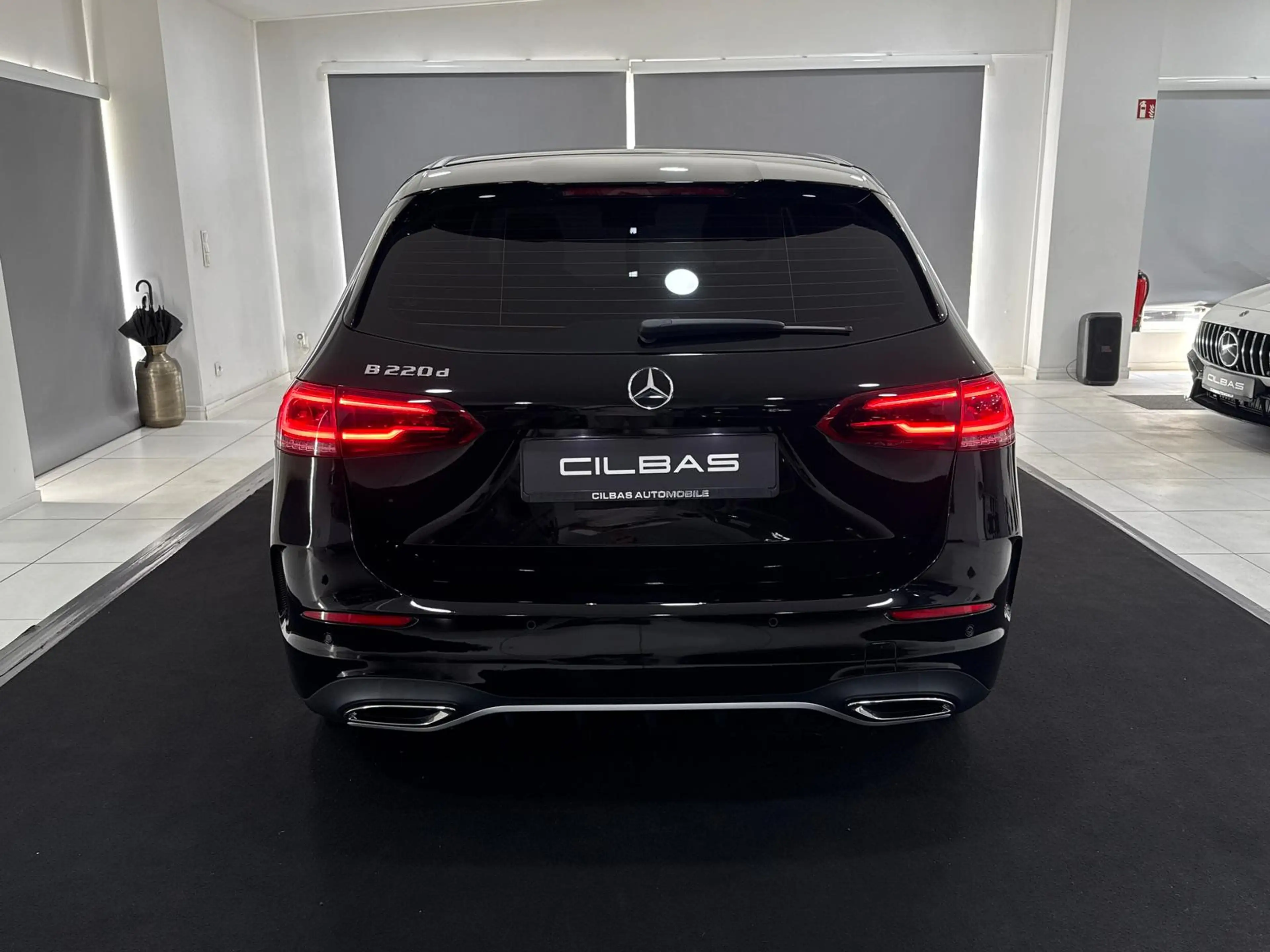 Mercedes-Benz B 220 d 8G AMG-LINE*DISTR*360*MEMORY*WIDE*LED* — photo 13