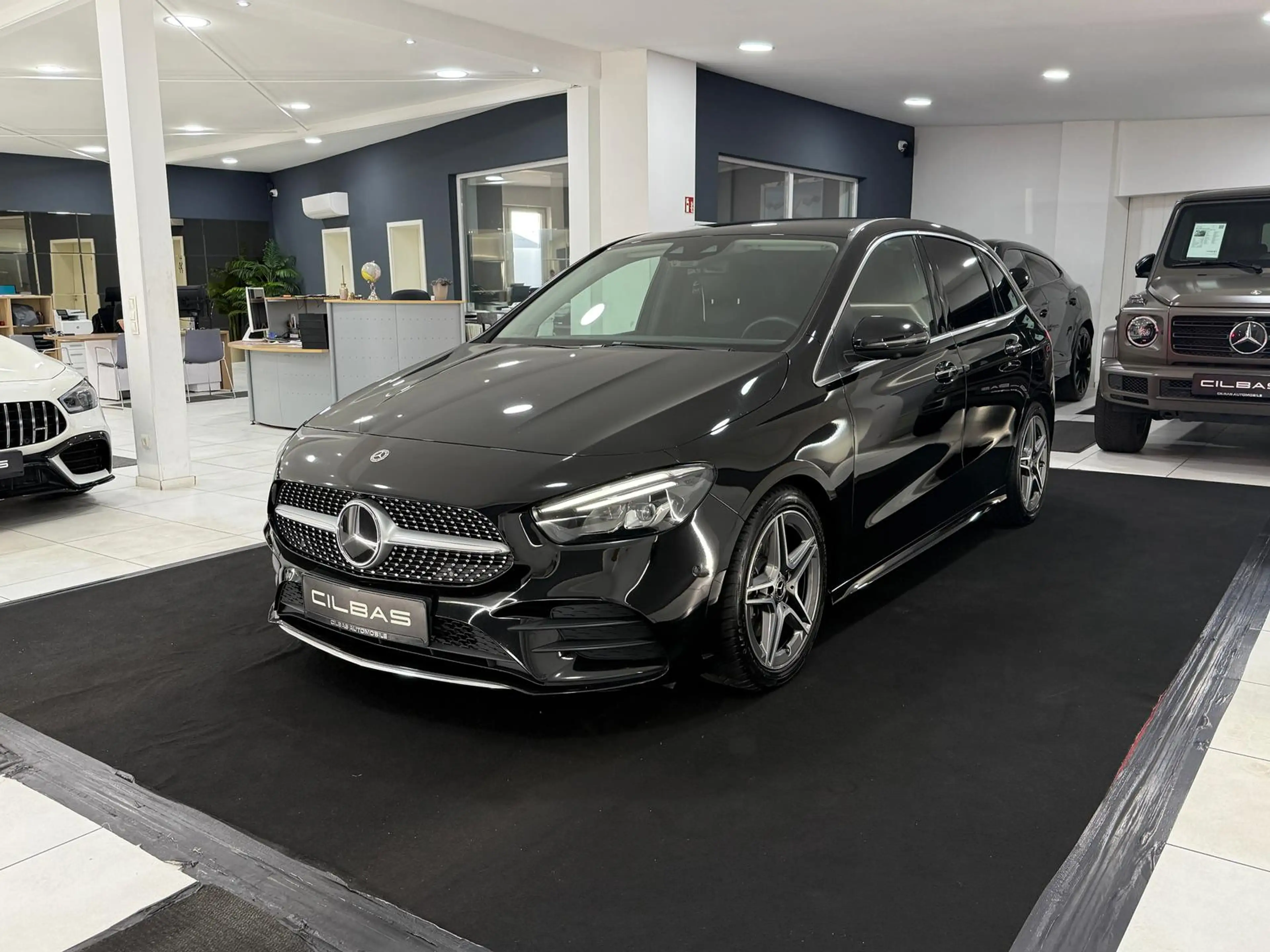 Mercedes-Benz B 220 d 8G AMG-LINE*DISTR*360*MEMORY*WIDE*LED* — photo 2