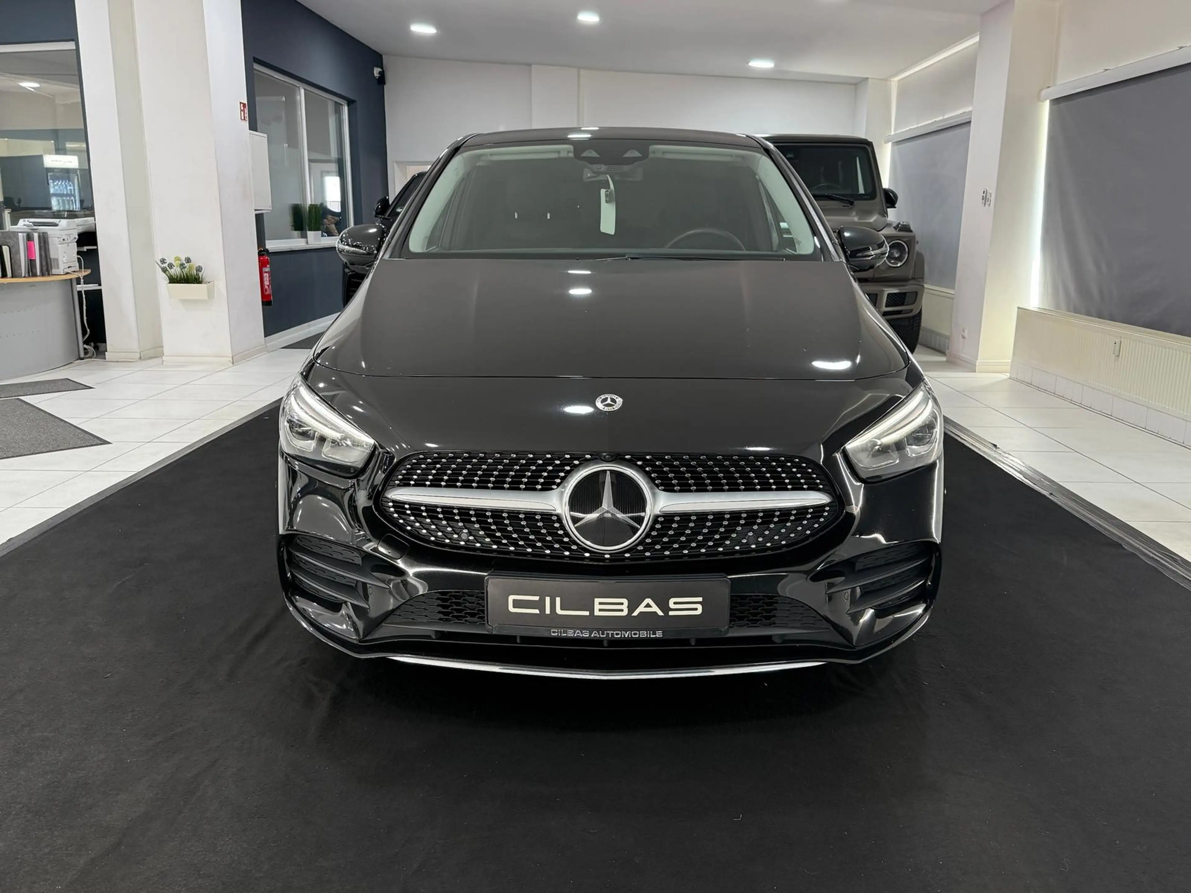 Mercedes-Benz B 220 d 8G AMG-LINE*DISTR*360*MEMORY*WIDE*LED* — photo 4
