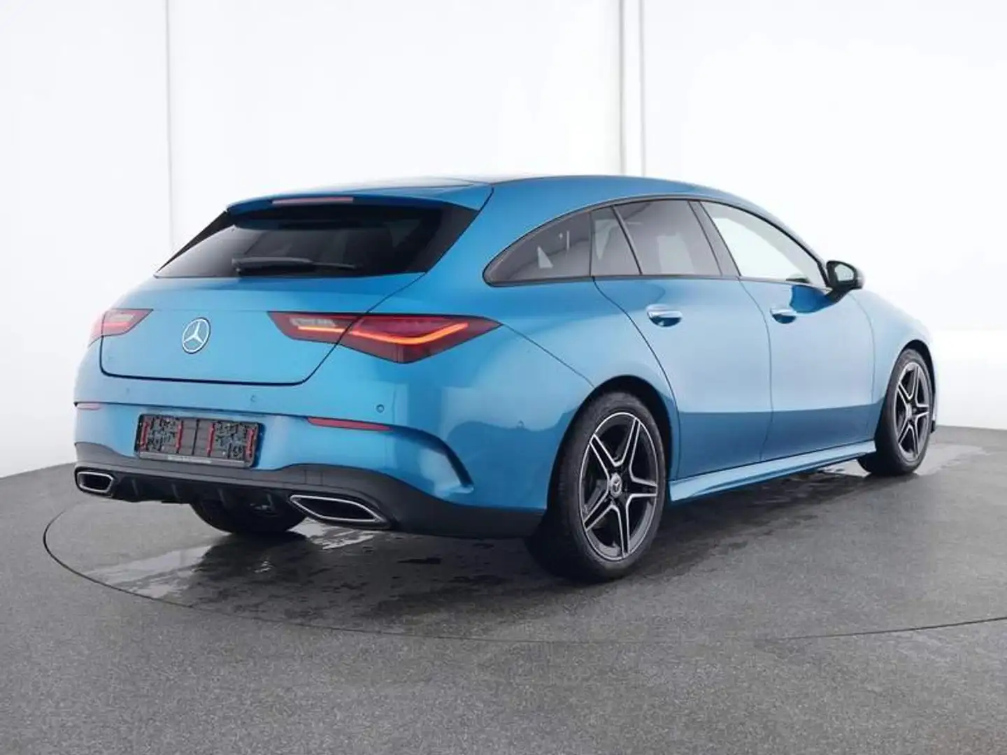 Mercedes-Benz CLA 200 SB AMG Premium*Standheizung*AHK*Night* Blau - 2