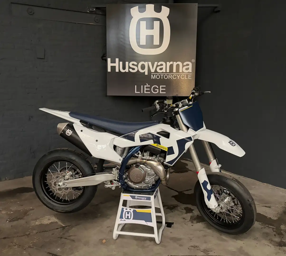 Husqvarna FS 450 2026 Bílá - 1