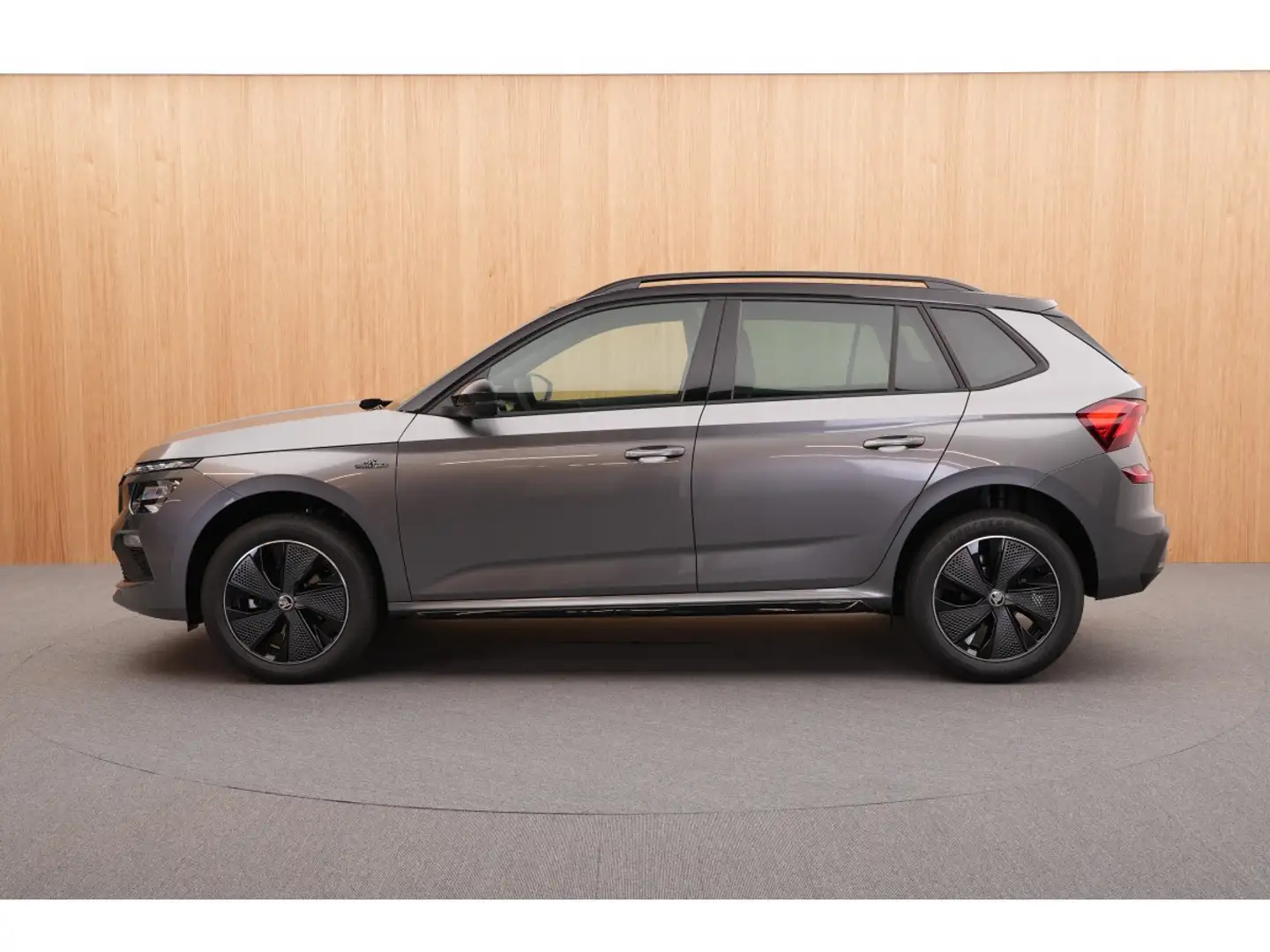 Skoda Kamiq Monte Carlo 1.0 TSI DSG 85 kW-116CV - Toit Ouvrant Gris - 2