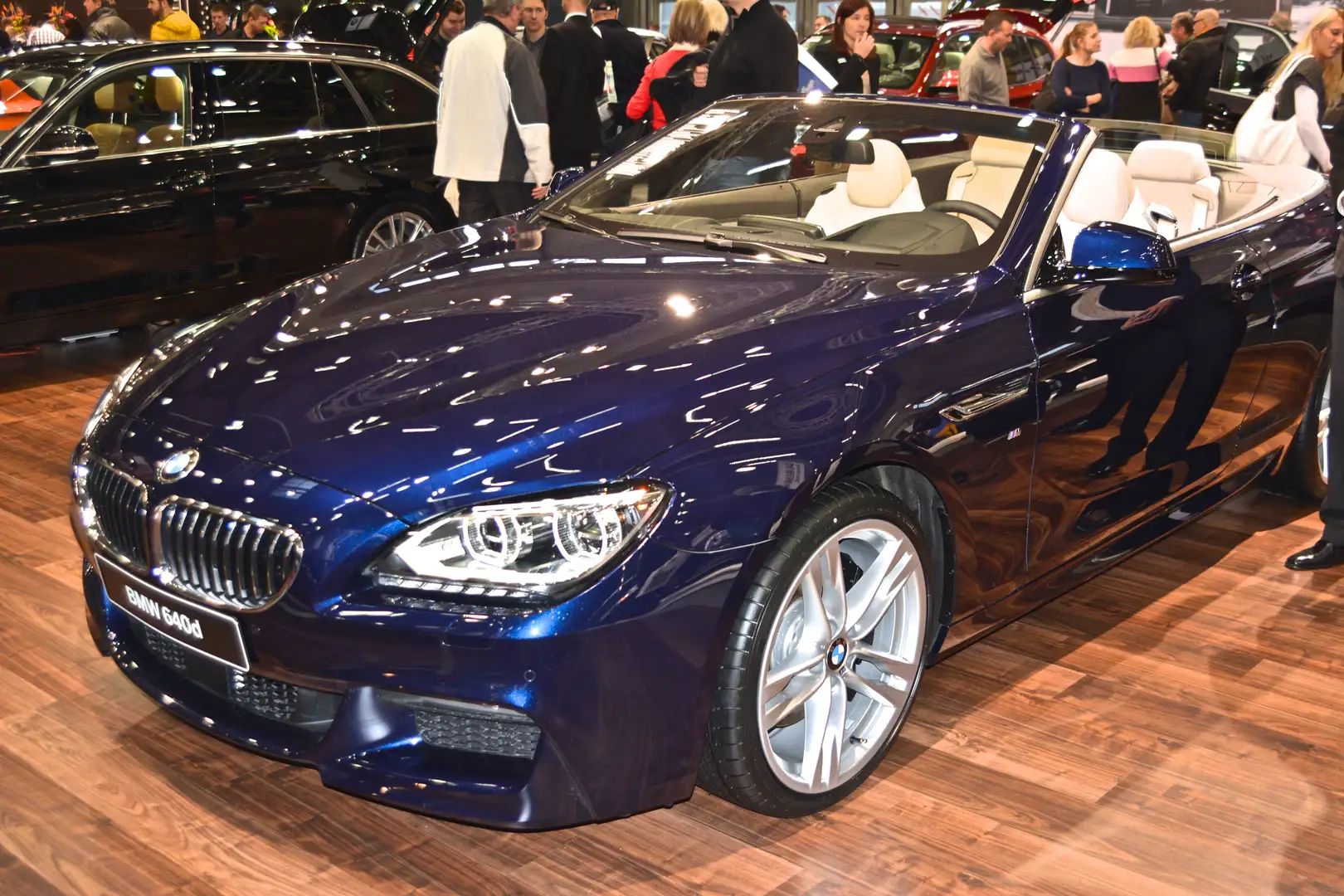 BMW 640 640d Cabrio xDrive M Sport Edition Aut. M Sport Edition Blau - 1