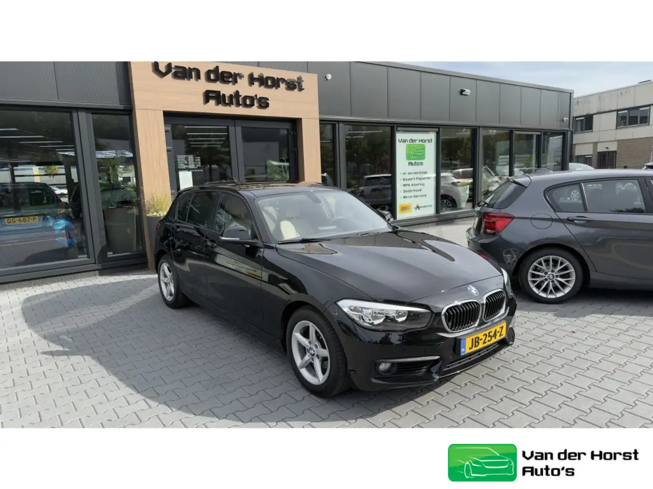 BMW 118