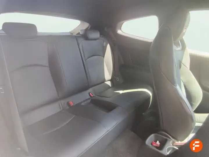 Toyota Yaris 2022, foto 15