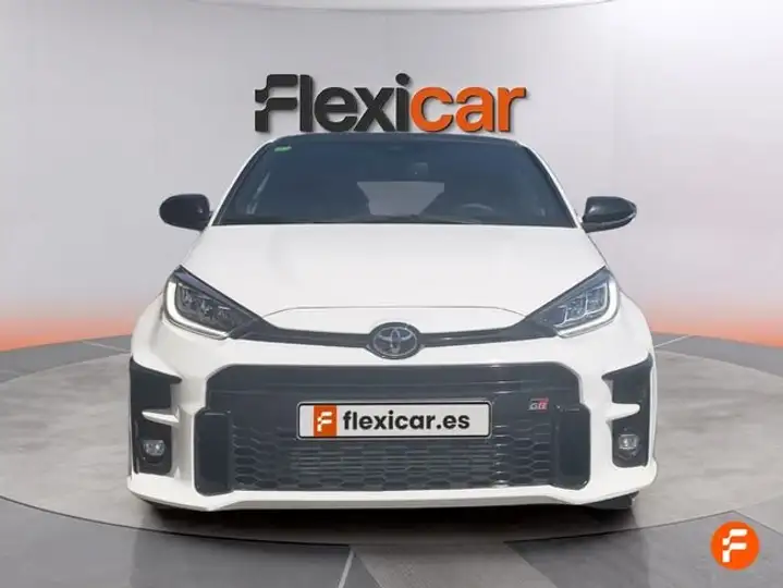Toyota Yaris 2022, foto 8