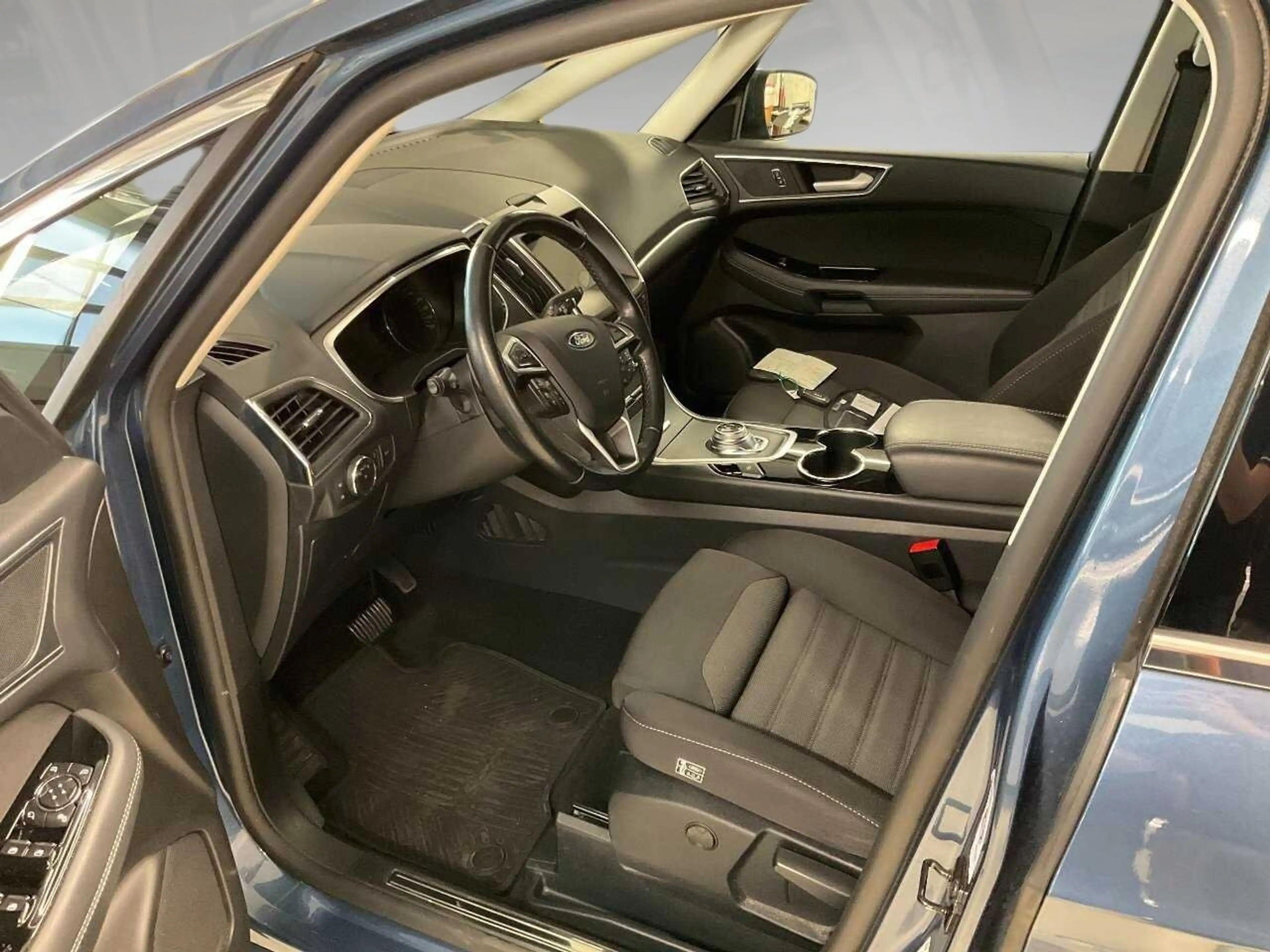Ford S-Max 2.0 EcoBlue Titanium AHK SpoSi ACC BLIS — photo 9