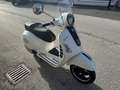 Vespa GTS 300 Super - thumbnail 4