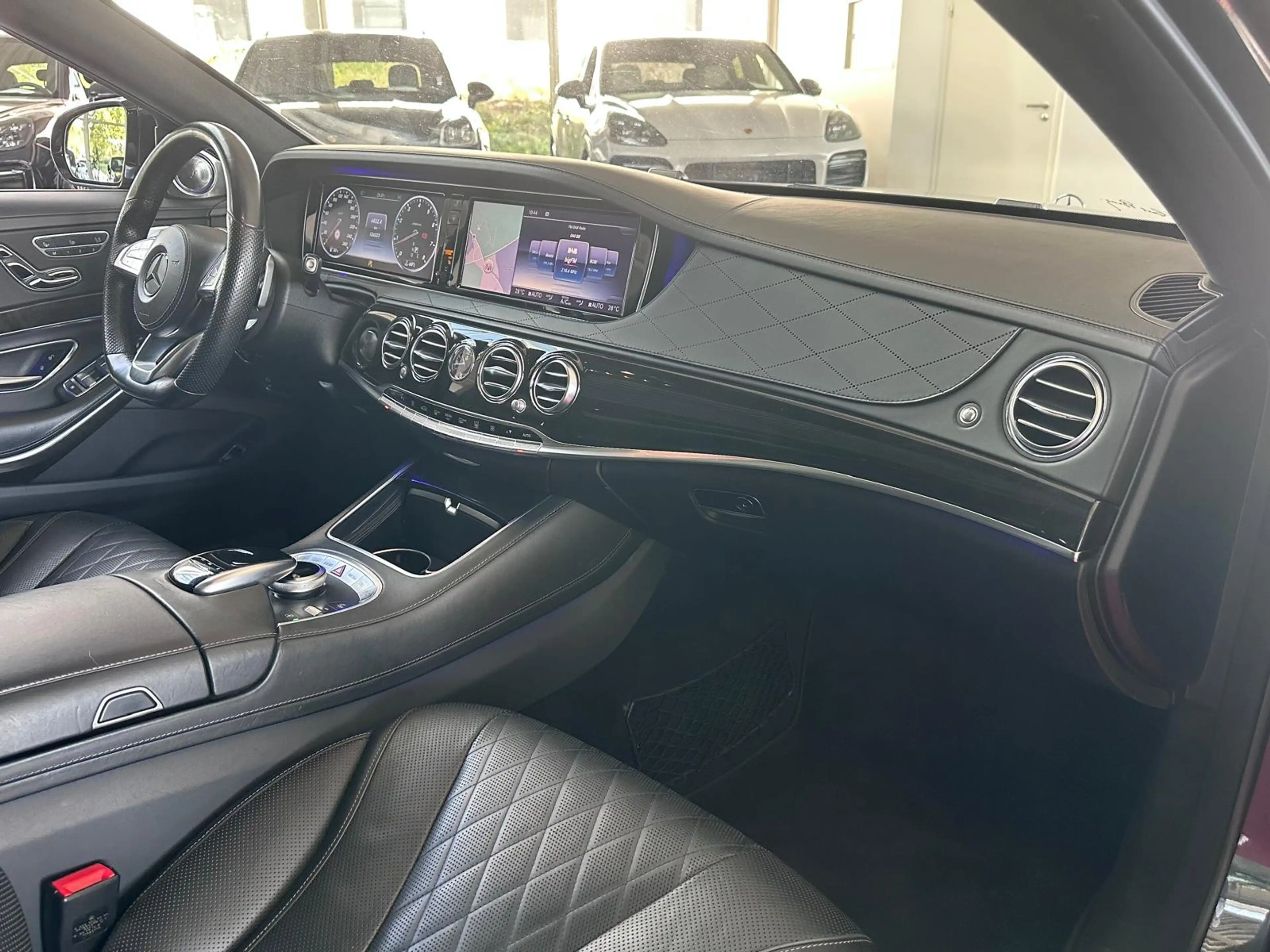 Mercedes-Benz S 500 L 4Matic AMG HUD PANO STNDHZG CHAUFFER — photo 10