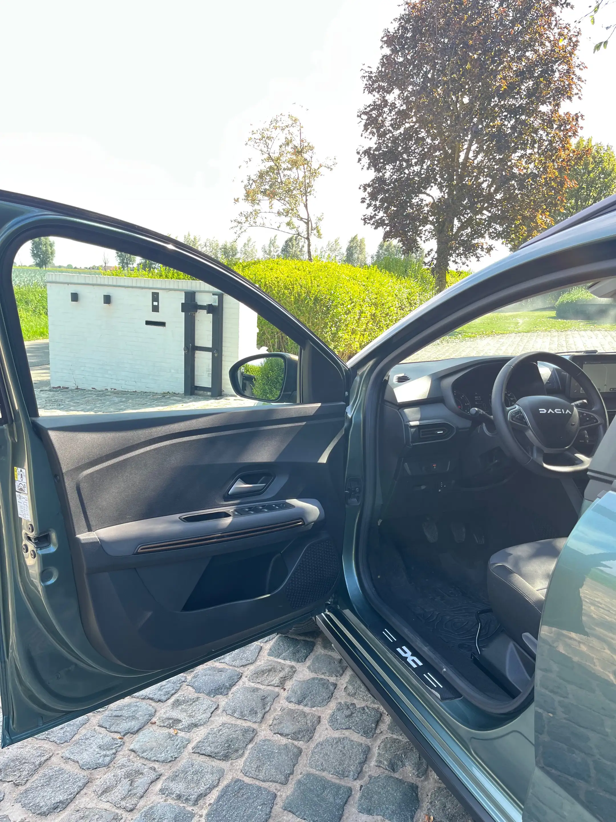 Dacia Jogger 1.0 TCe Extreme 5pl./1eignr/38200km/Carplay/Camera/Led/Cruise/Clima... — photo 15