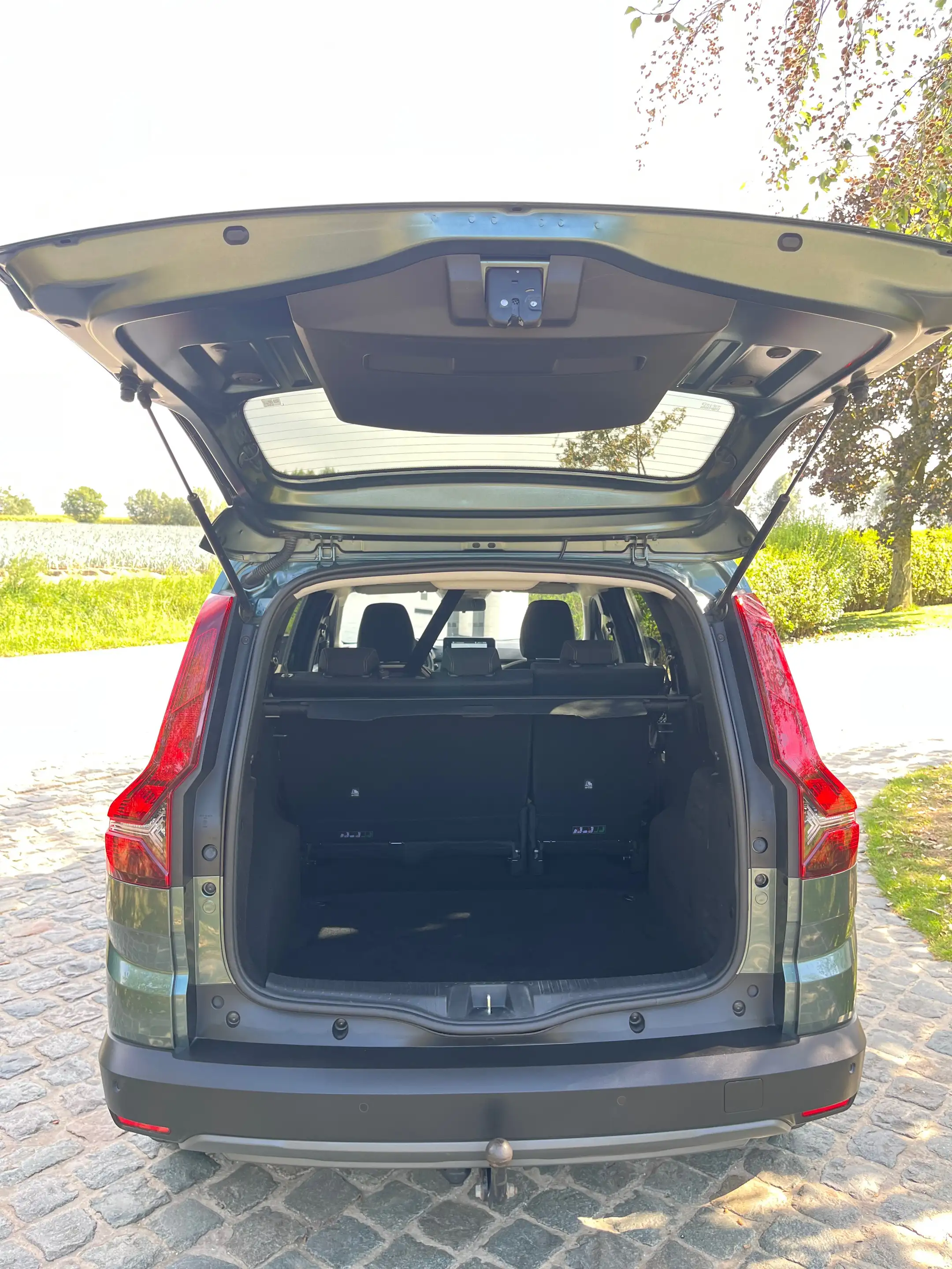 Dacia Jogger 1.0 TCe Extreme 5pl./1eignr/38200km/Carplay/Camera/Led/Cruise/Clima... — photo 8