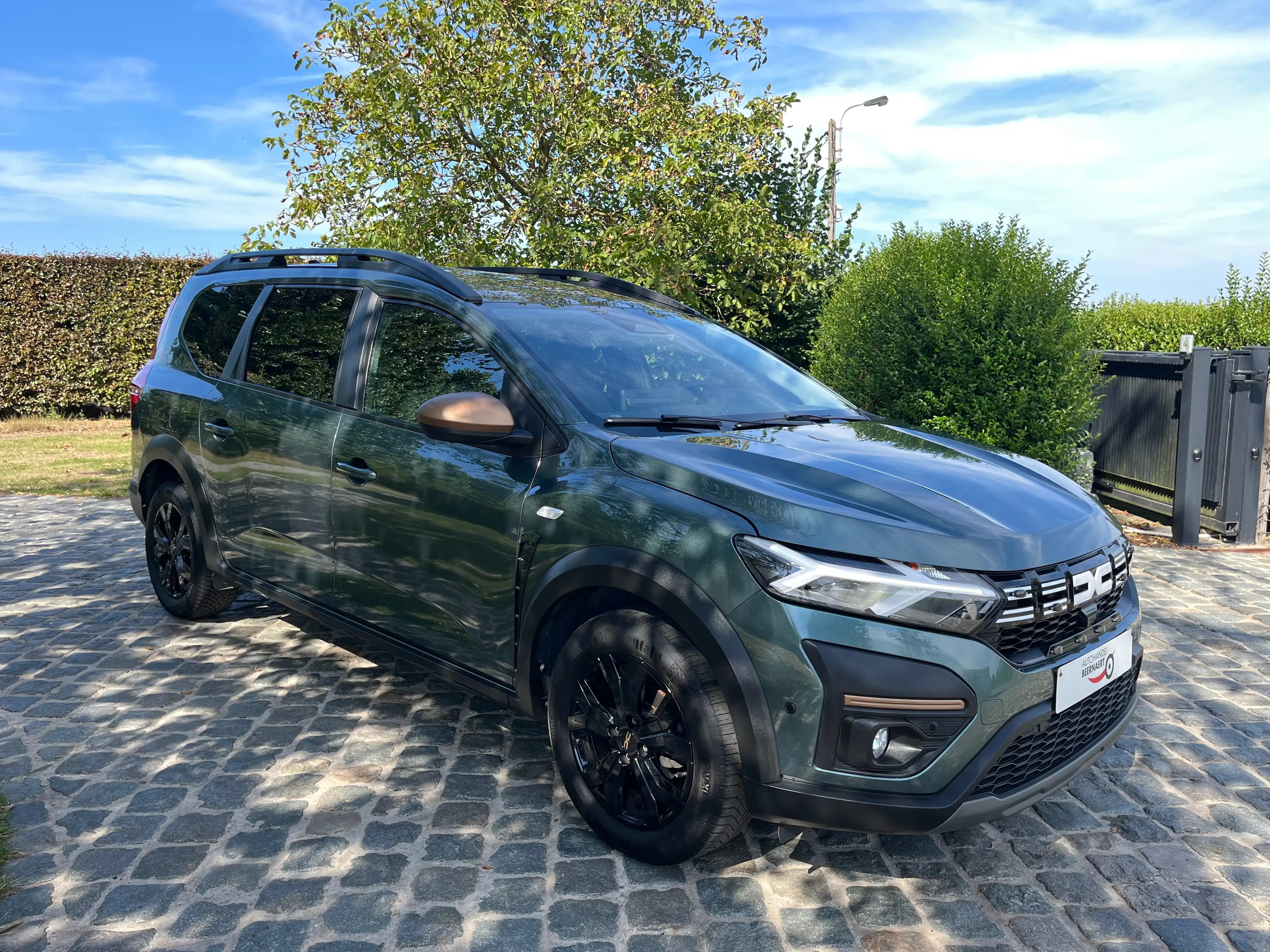Dacia Jogger 1.0 TCe Extreme 5pl./1eignr/38200km/Carplay/Camera/Led/Cruise/Clima... — photo 4