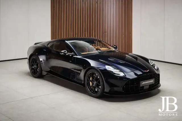 Aston Martin Vanquish V12 Carbon Titan B&W Special