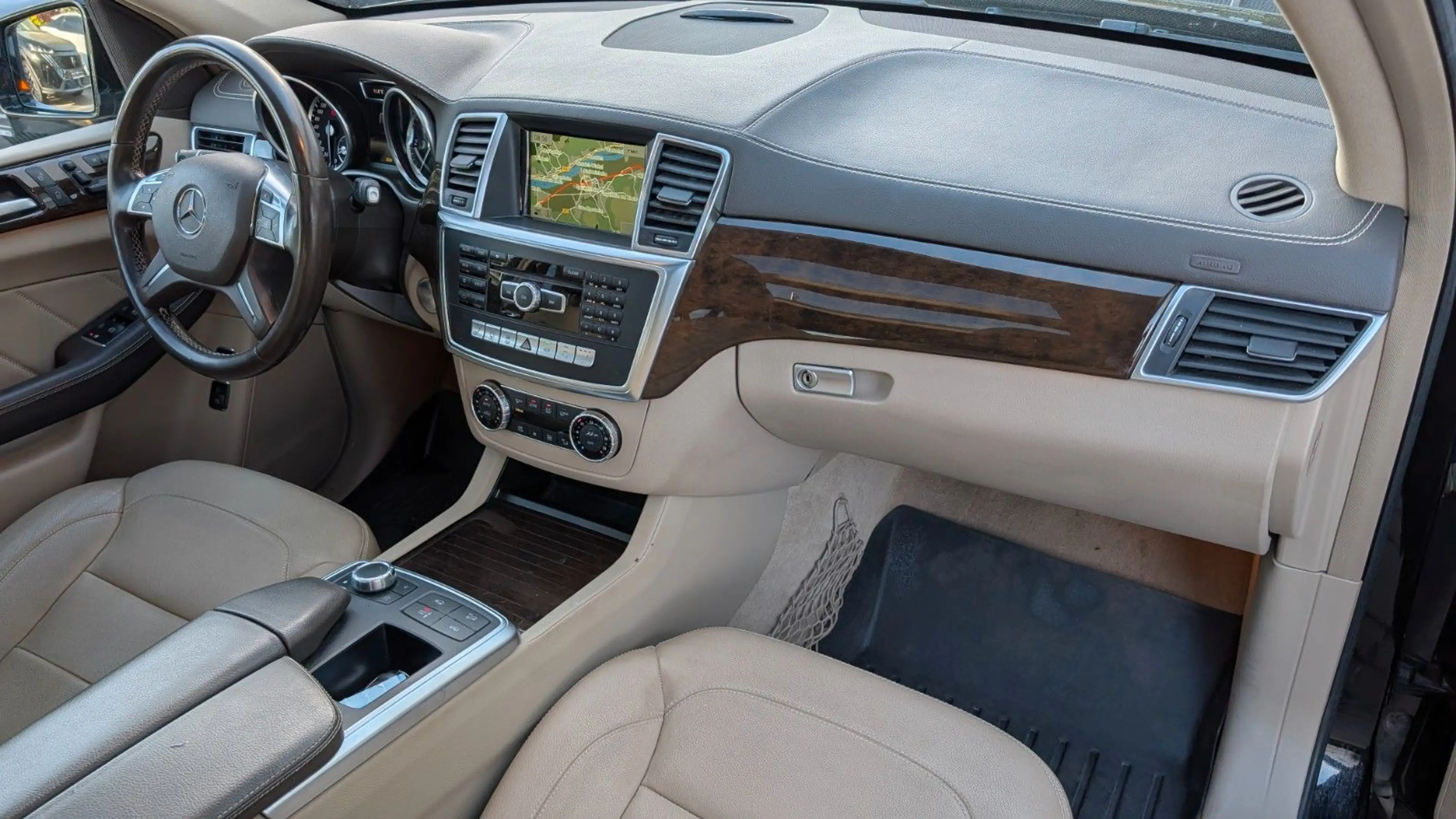 Mercedes-Benz GL 350 BlueTech 4MATIC *1.HAND VIELE EXTRAS* — photo 11