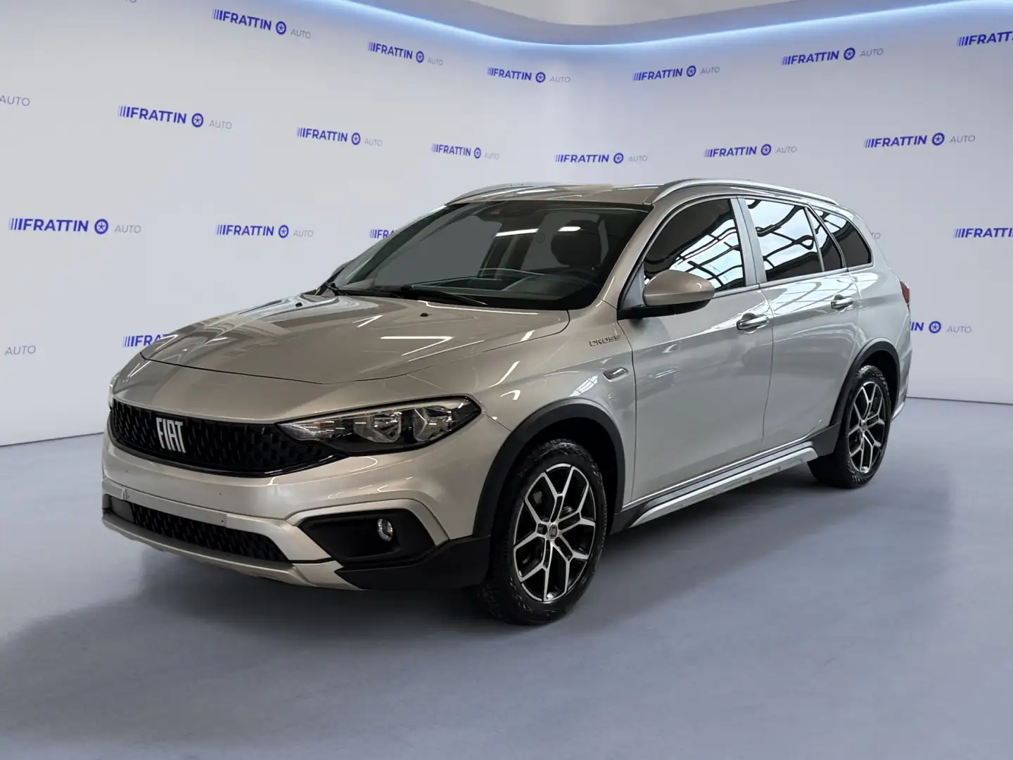 Fiat Tipo 1.0 SW Cross Gris - 1