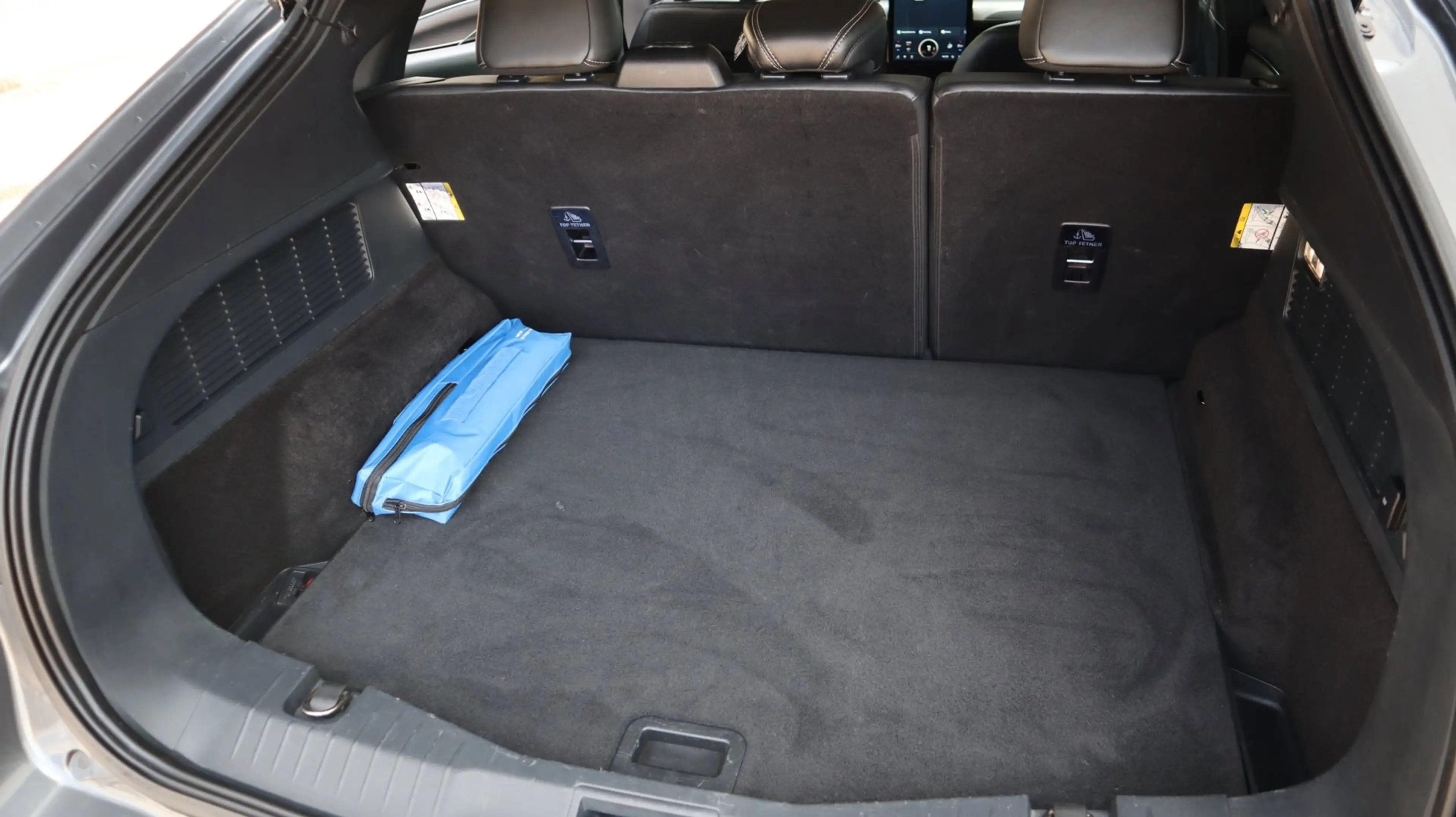Ford Mustang Mach-E RWD 75 kWh SOH93% Leder Clima LED CarPlay Lane ACC — photo 12