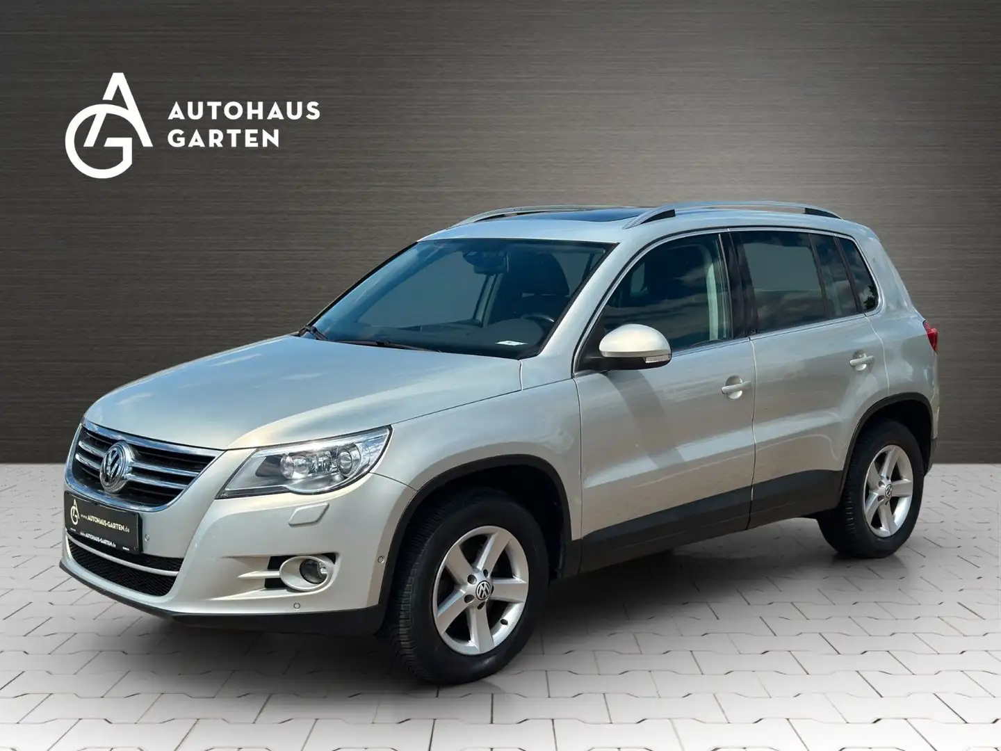 Volkswagen Tiguan 2.0TSI Sport & Style 4Motion DSG Leder Gold - 1