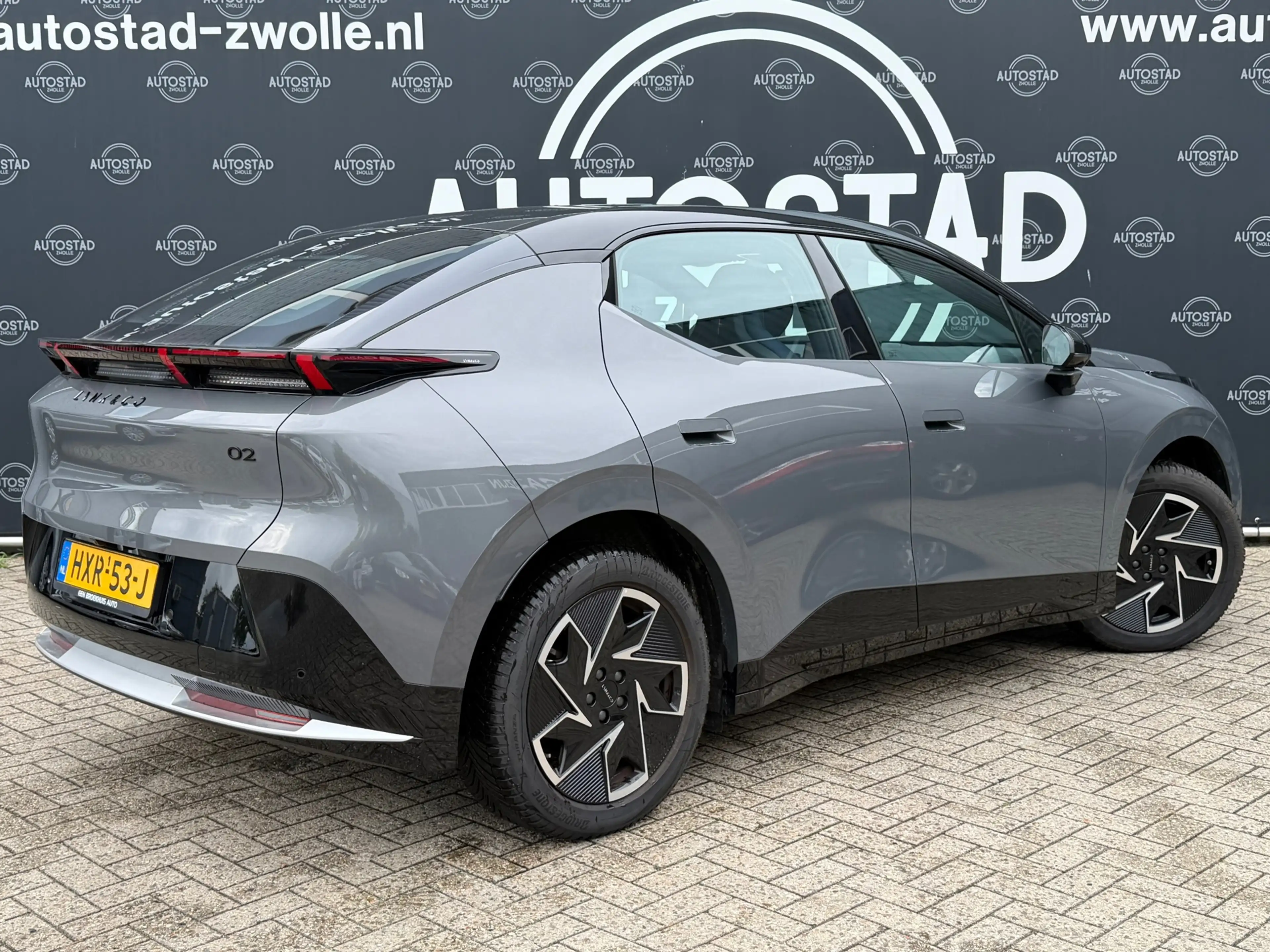 Lynk & Co 02 Core 66 kWh NL-Auto / Pano / Apple Carplay / Navi — photo 8