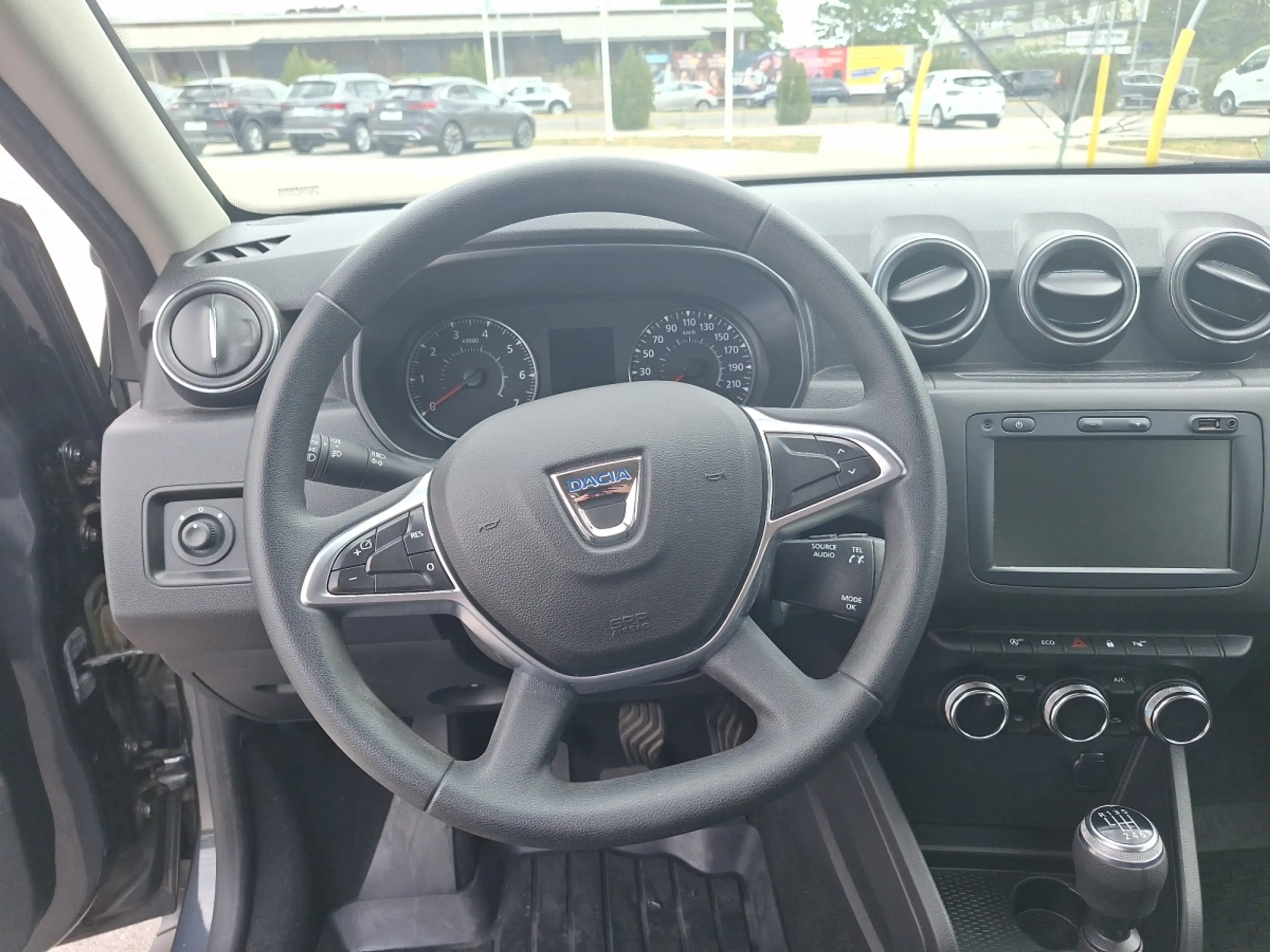 Dacia Duster Jubiläum TCe 130 — photo 13