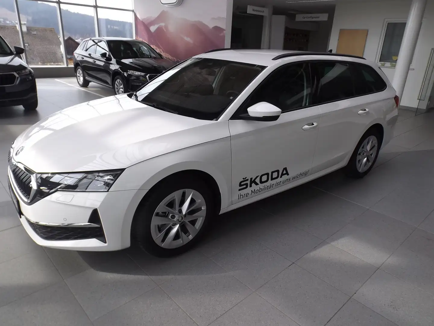 Skoda Octavia 2.0 TDI 110 kW Selection Weiß - 2