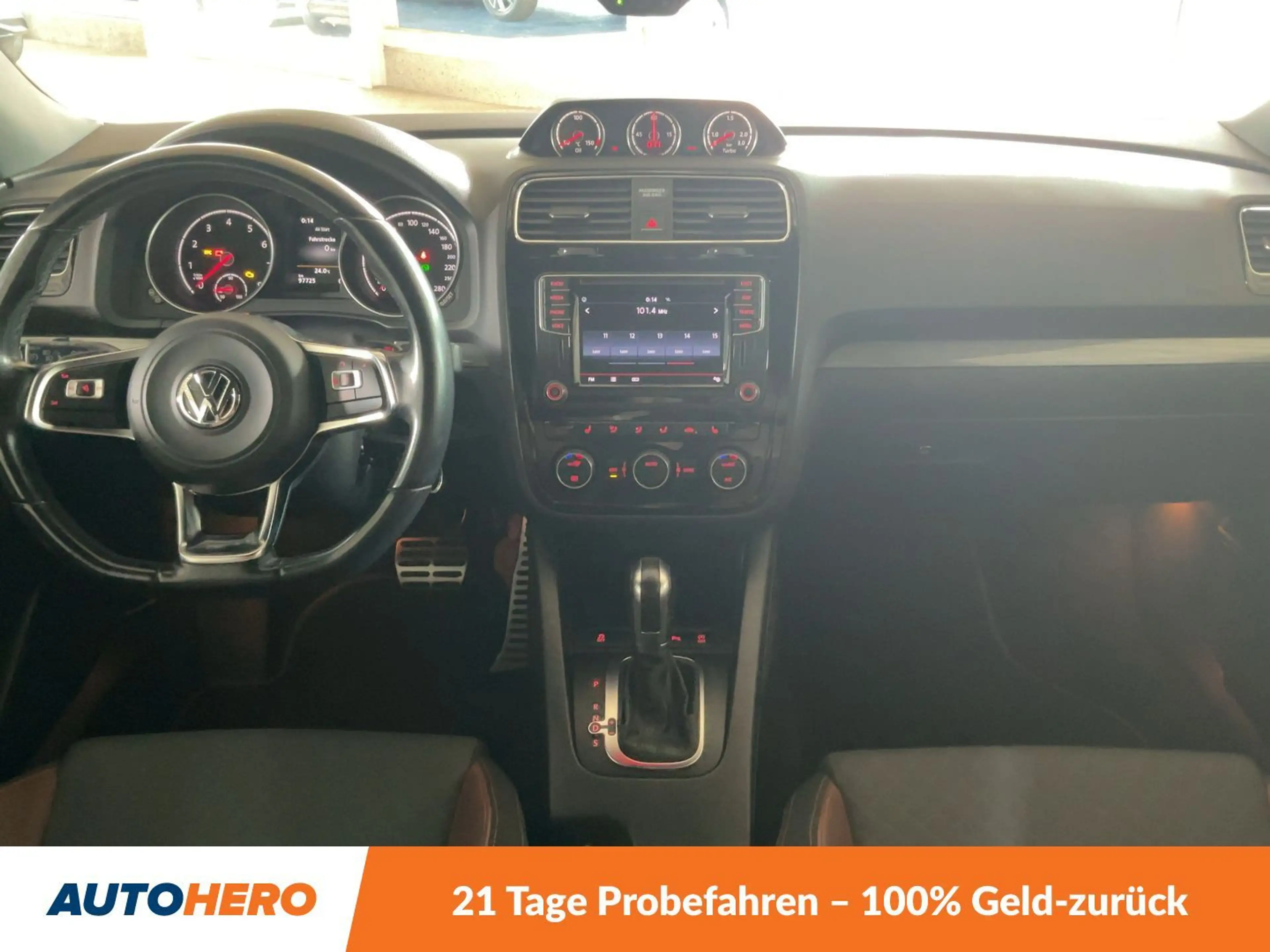 Volkswagen Scirocco 2.0 TSI Allstar BMT Aut.*NAVI*BI-XENON*TEMPO*CAM* — photo 12