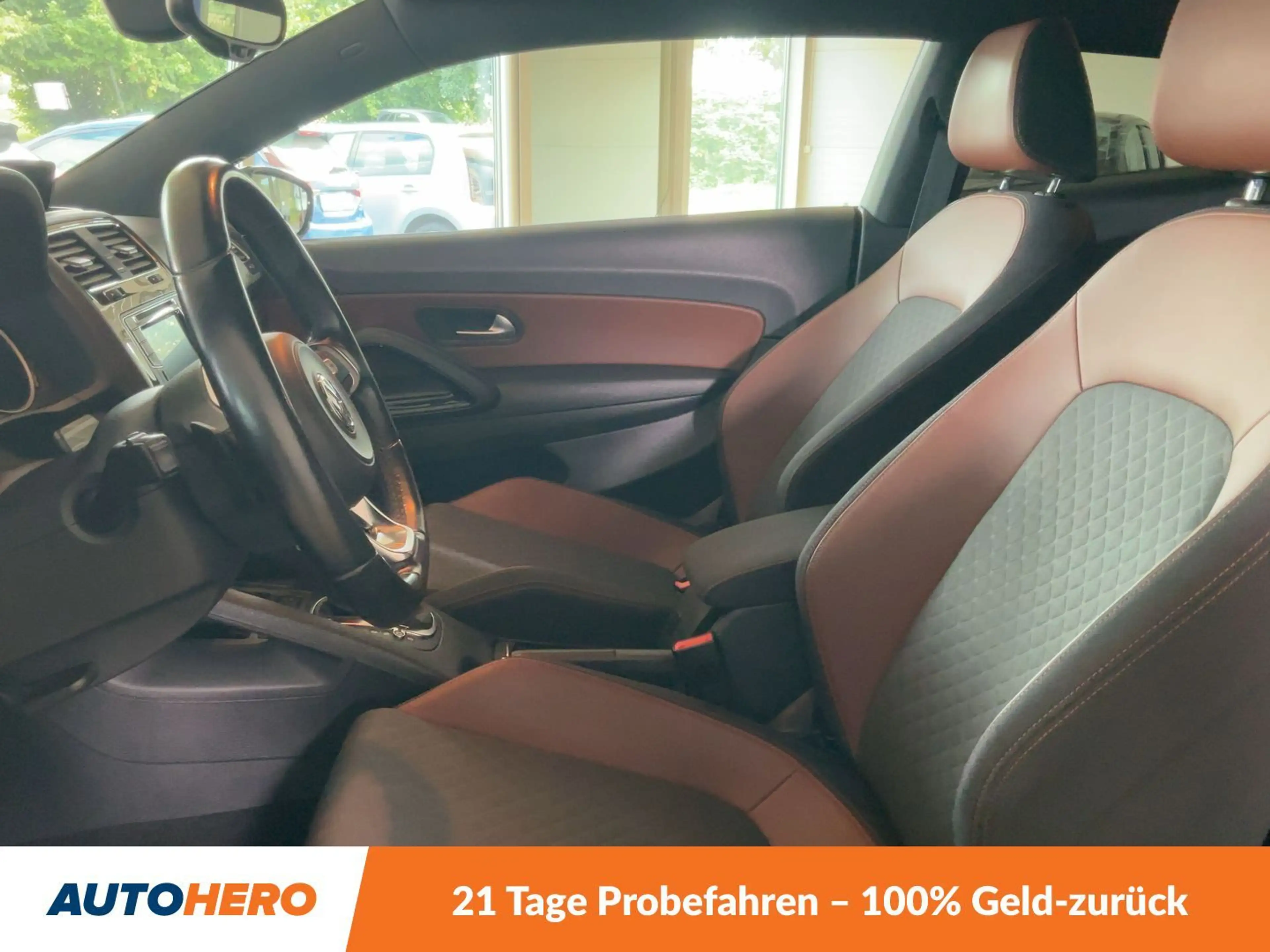Volkswagen Scirocco 2.0 TSI Allstar BMT Aut.*NAVI*BI-XENON*TEMPO*CAM* — photo 10