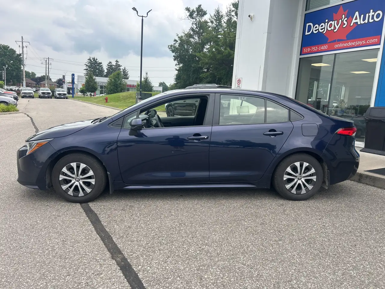 Toyota Corolla снимка Toyota Corolla