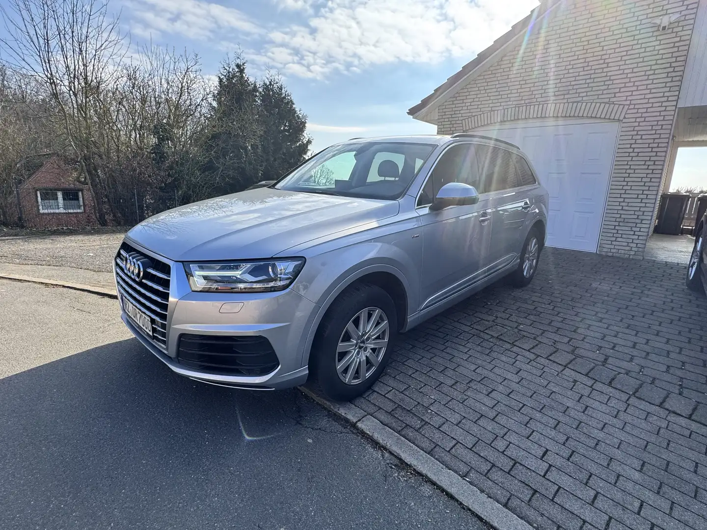 Audi Q7 3.0 TDI ultra quattro, S-Line, Kamera, AHK, 22“ - 1