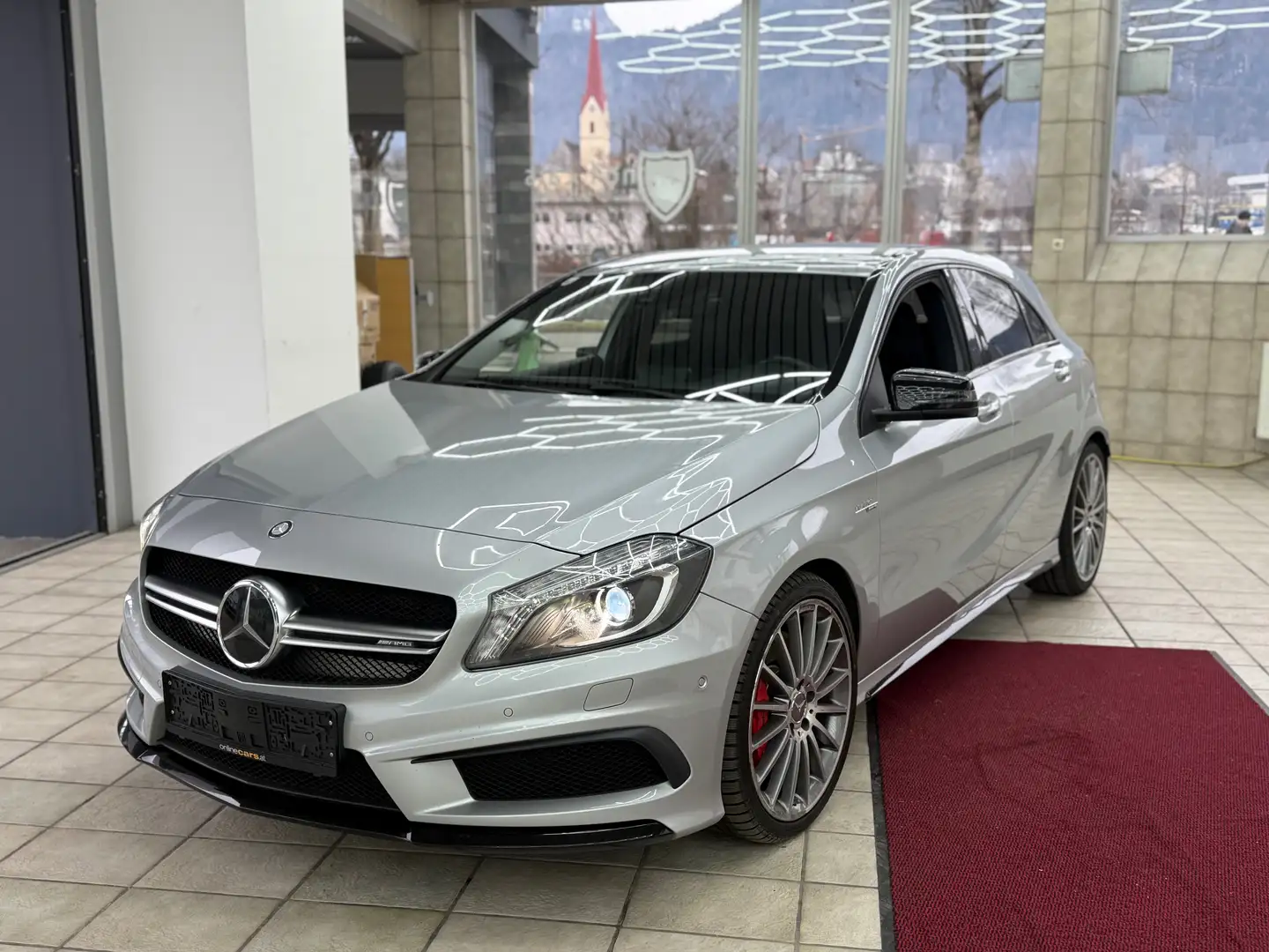 Mercedes-Benz A 45 AMG A 45 AMG 4MATIC Silber - 2