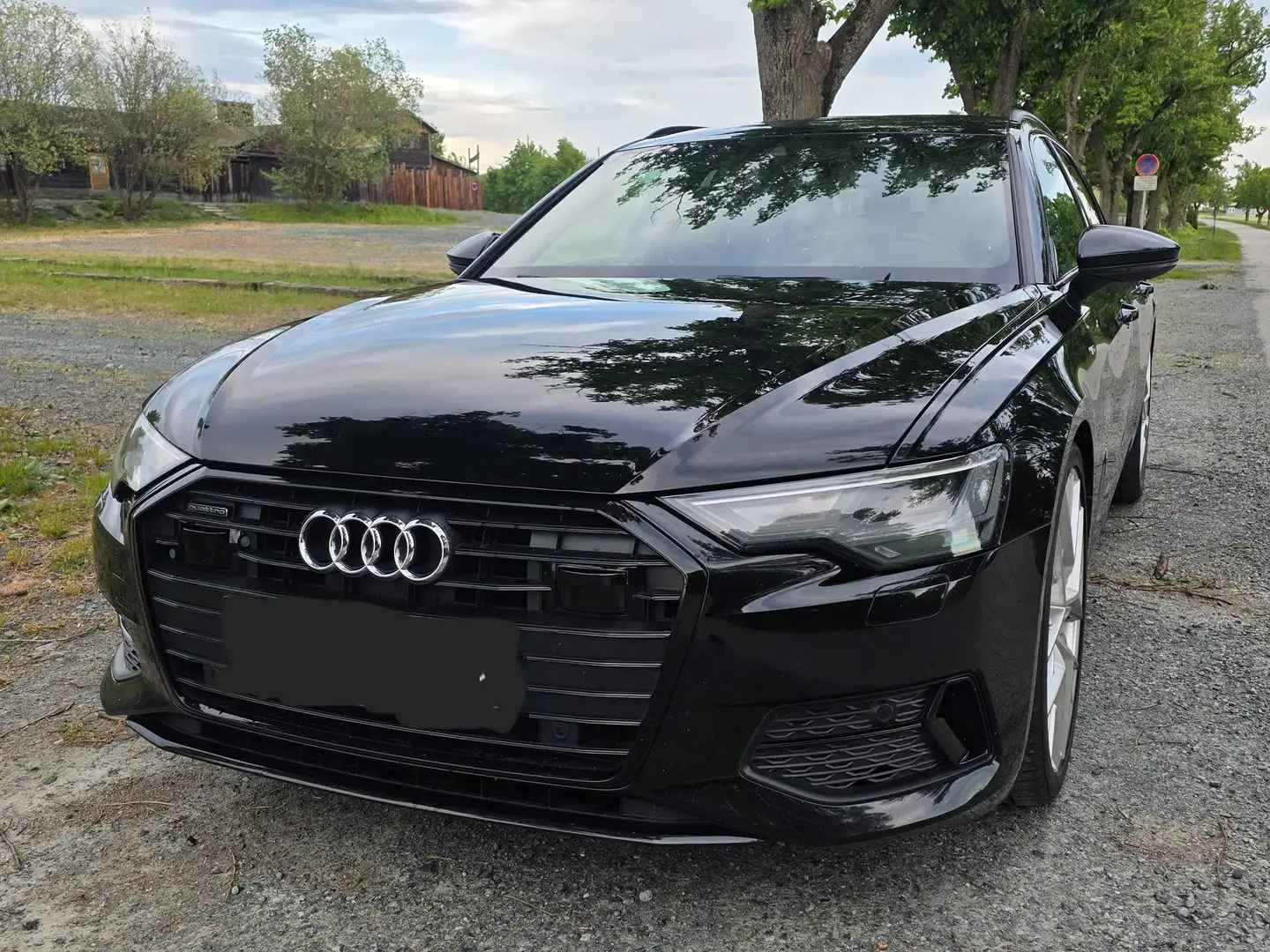 Audi A6 A6 Avant 40 TDI quattro sport S-tronic sport Schwarz - 1