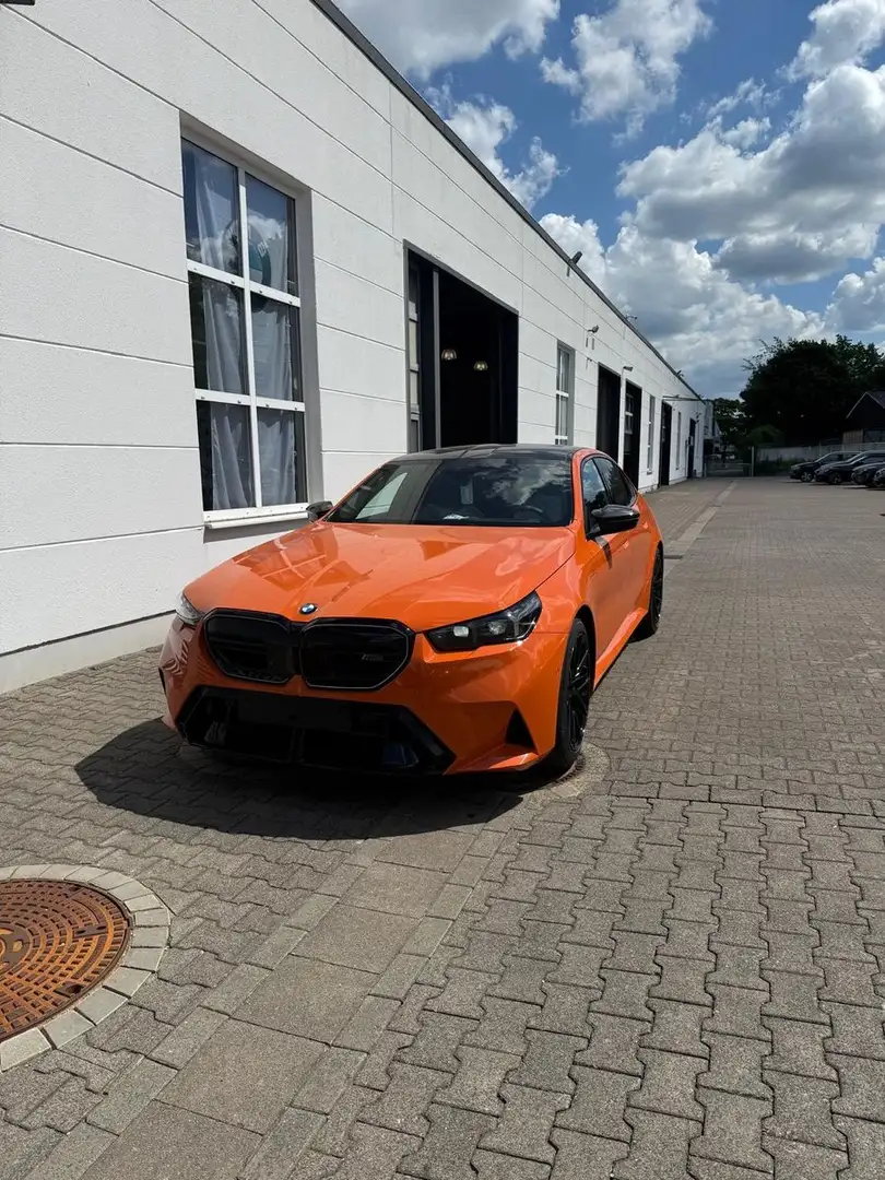BMW M5 Plug-In Hybrid xDrive*Keramik *Carbon*Sound Orange - 1