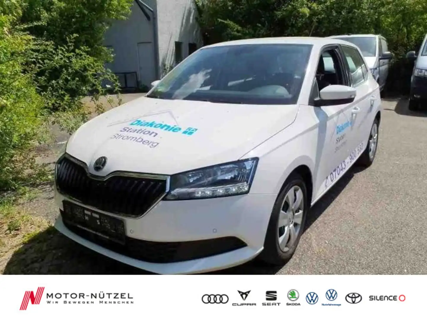 Skoda Fabia 1.0 AMBITION APP+DAB+BT+GRA+SHZ+2xPDC+MFL Weiß - 1