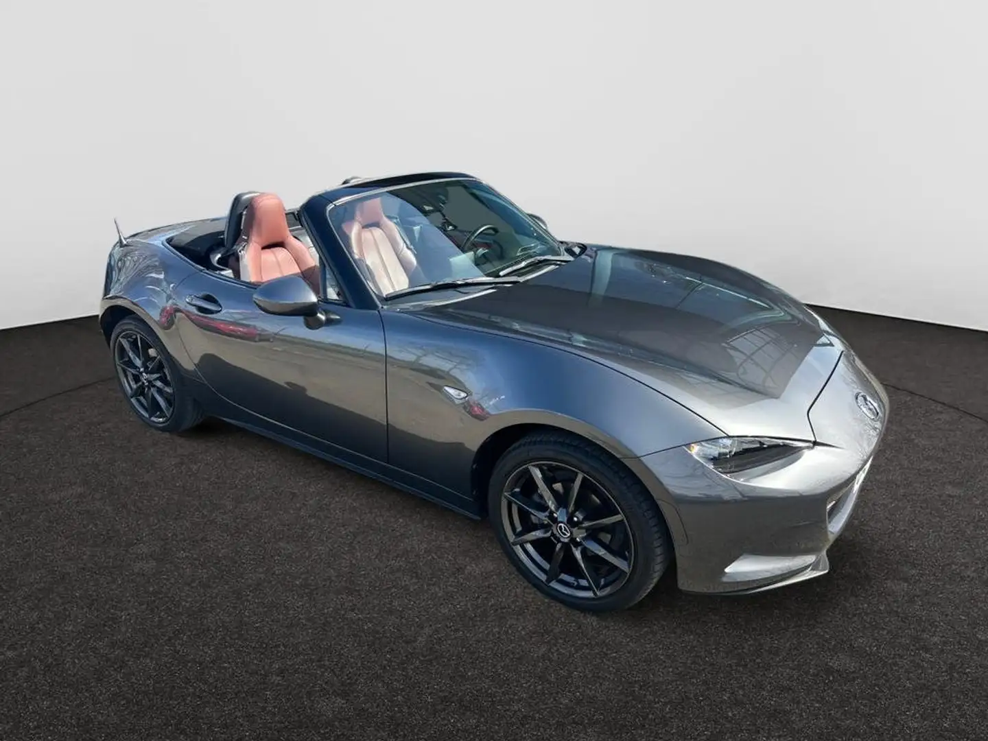 Mazda MX-5 SKYACTIV 131pk 1j garantie *Leder, Bose sound* Šedá - 1