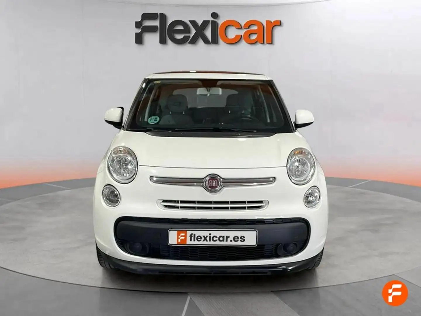 Fiat 500L 1.4 Lounge Amarillo - 2