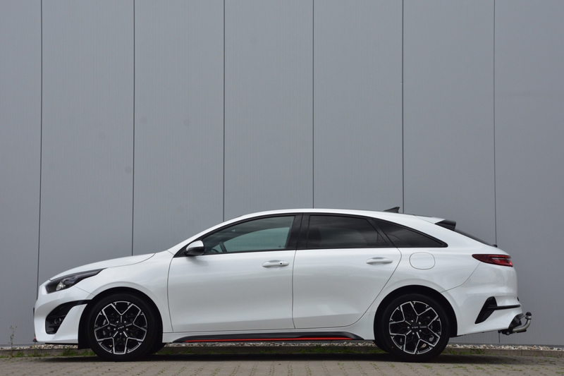 Kia ProCeed / pro_cee'd 1.5 T-GDi Automaat GT-Line Afn. Trekhaak, Navi, St — photo 25