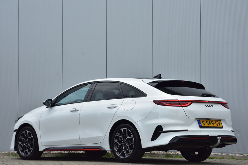 Kia ProCeed / pro_cee'd 1.5 T-GDi Automaat GT-Line Afn. Trekhaak, Navi, St — photo 12