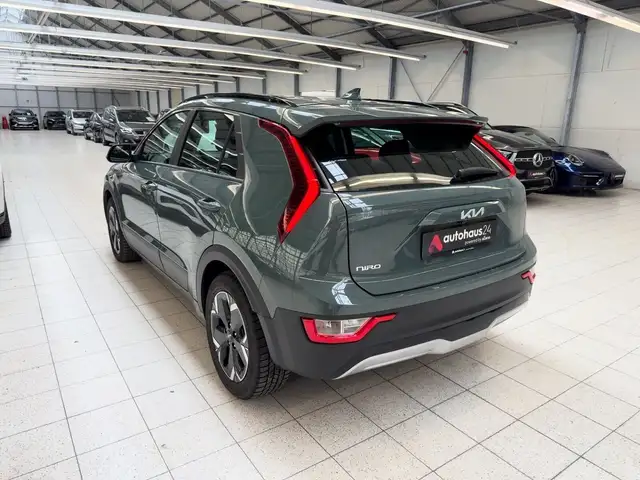 Kia Niro view 4