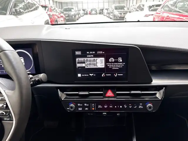 Kia Niro view 11