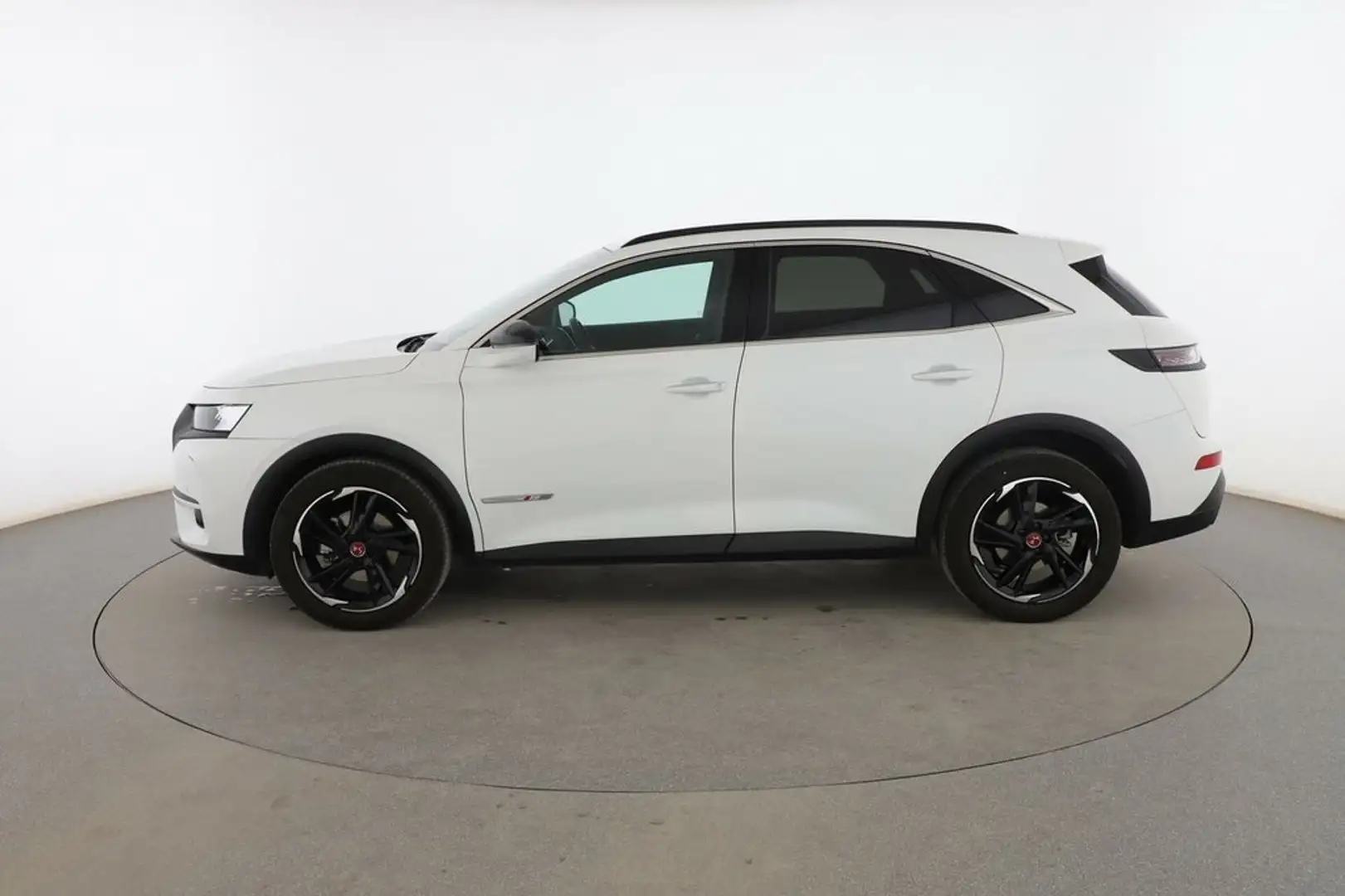 DS Automobiles DS 7 Crossback 1.5BlueHDi Drive Eff. Performance Line Aut. Alb - 2