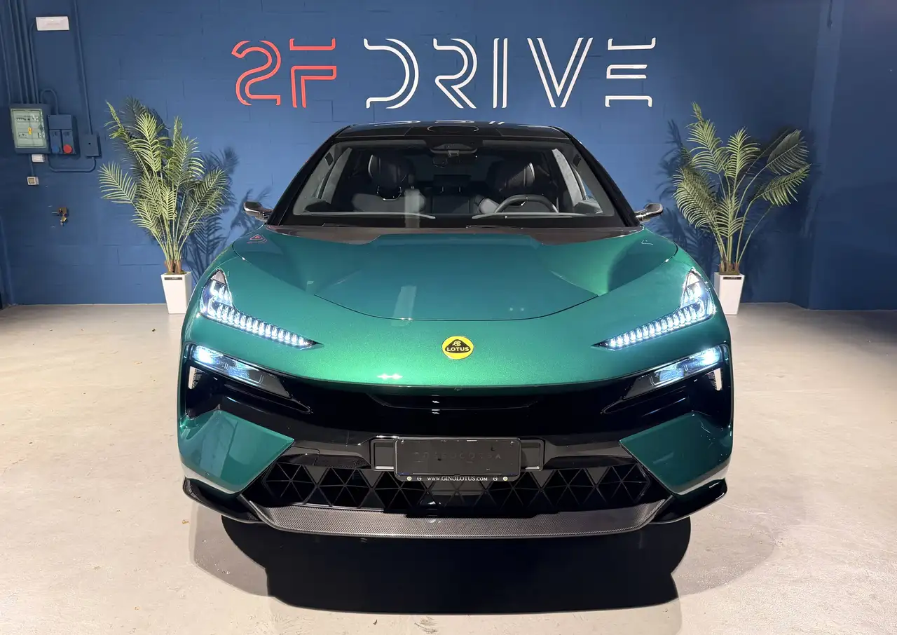 Lotus Eletre 2024