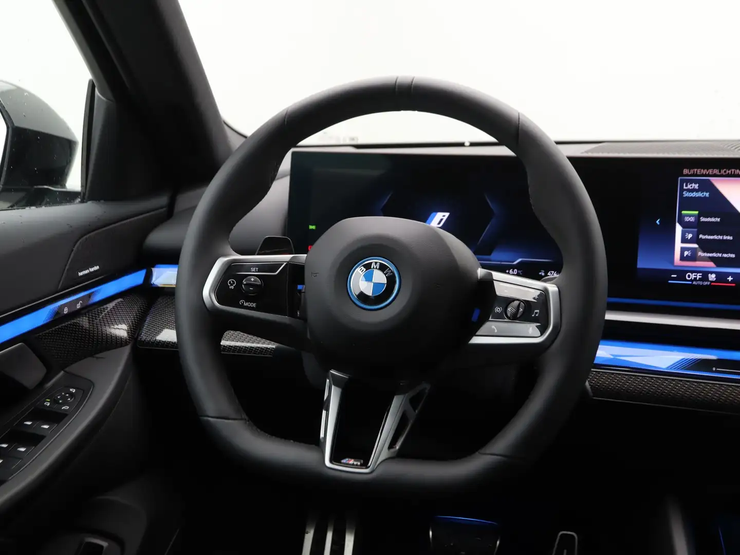 BMW i5 eDrive40 M Sport Edition 84 kWh Zwart - 2