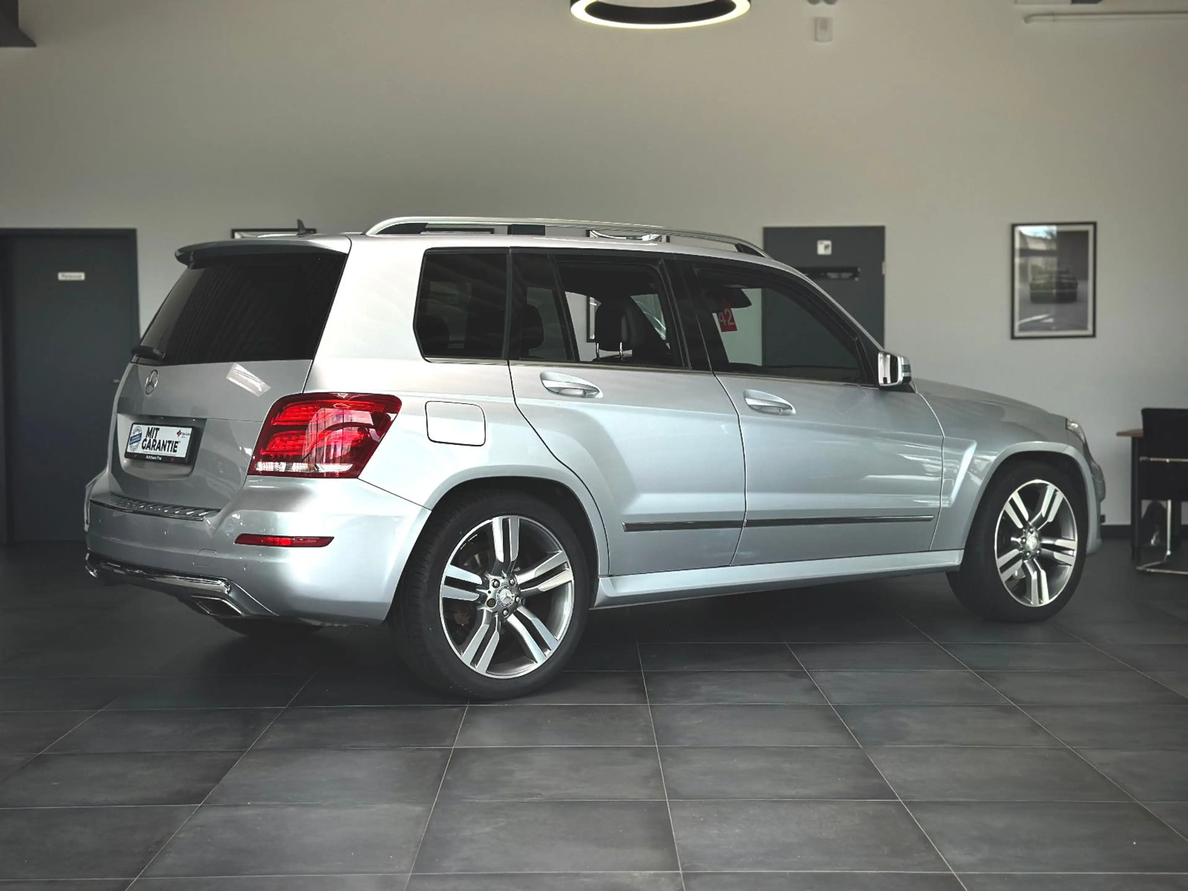 Mercedes-Benz GLK 350 4Matic AHK*Rückkamera*MB-Scheckheft* 20" — photo 2