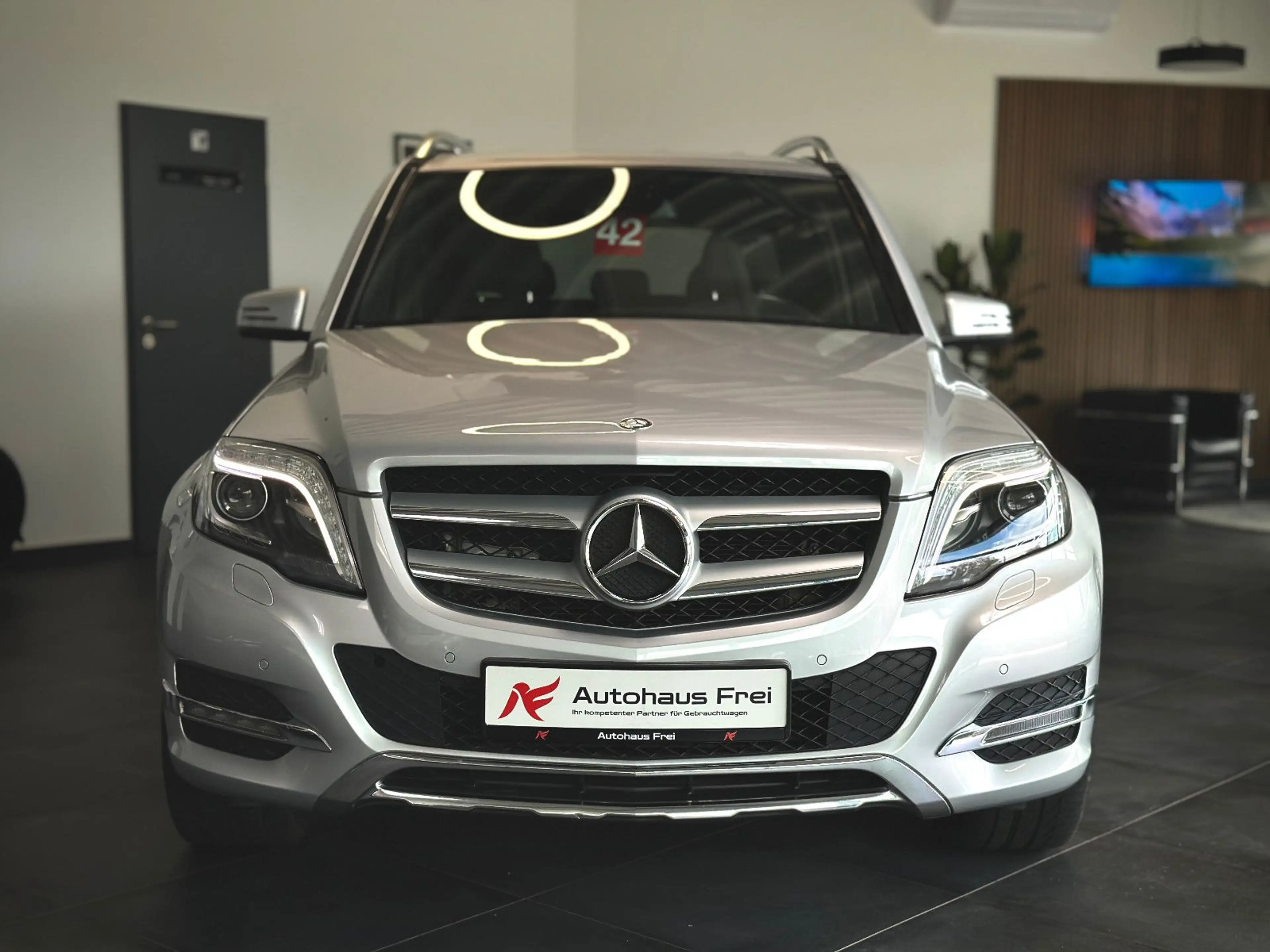 Mercedes-Benz GLK 350 4Matic AHK*Rückkamera*MB-Scheckheft* 20" — photo 5