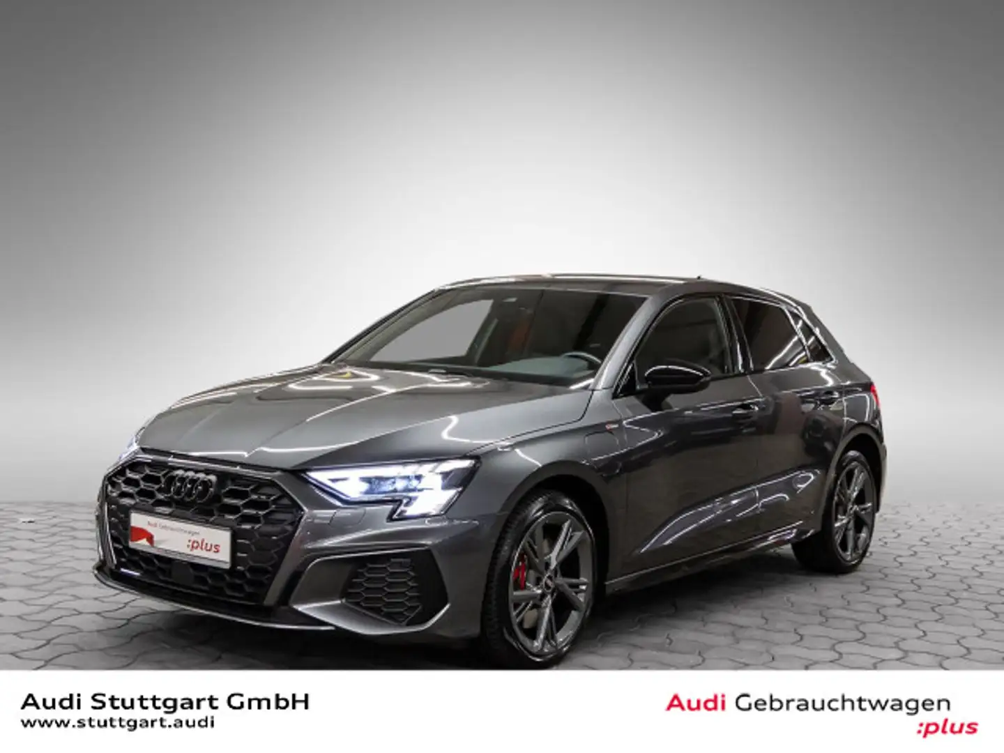 Audi A3 S-line 45 TFSI e VirtCo Privacy SHZ Grau - 1