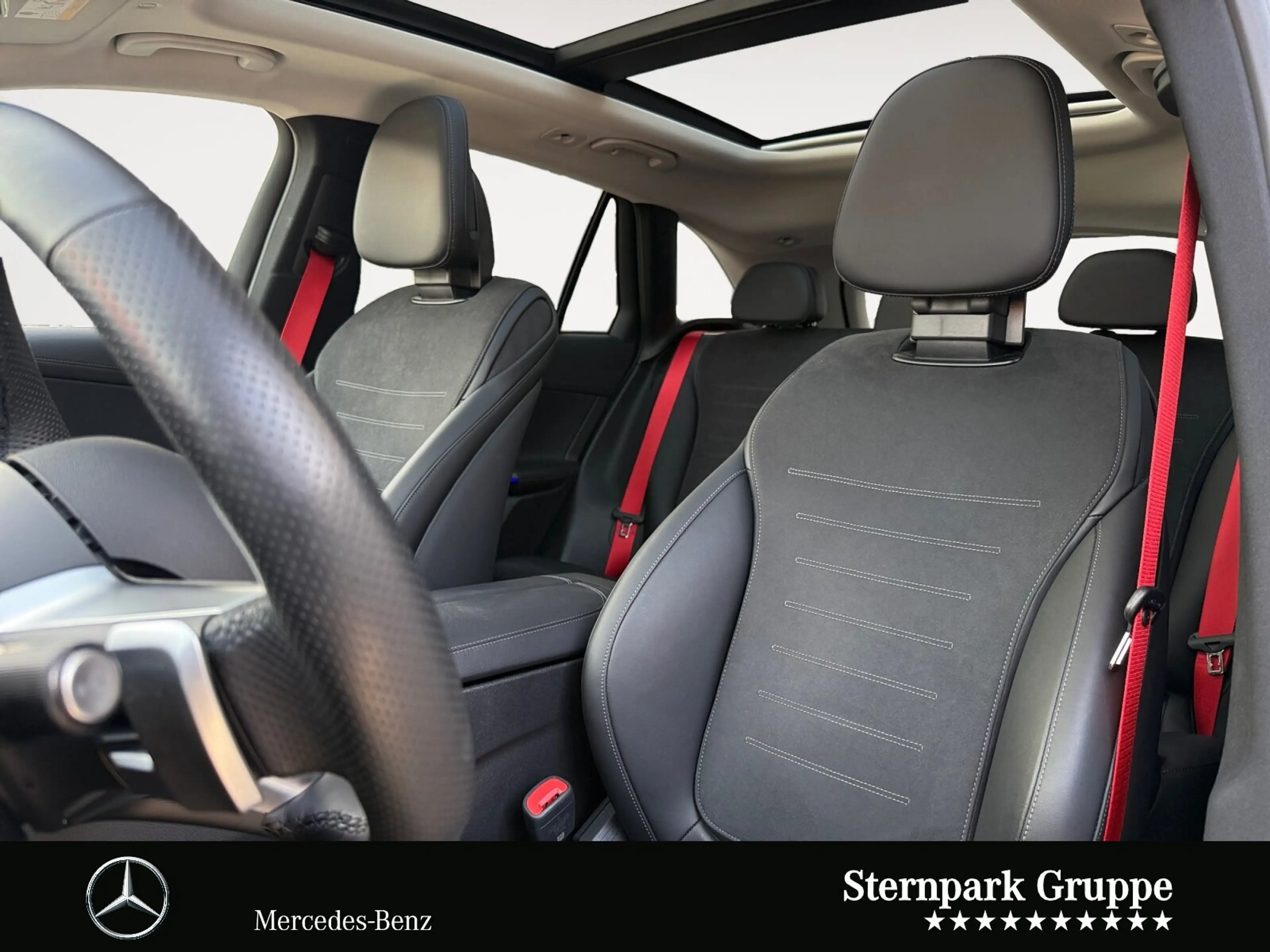 Mercedes-Benz GLC 400 GLC 400 e 4M AMG Pano+HuD+AHK+Night+PREMIUM+360° — photo 10