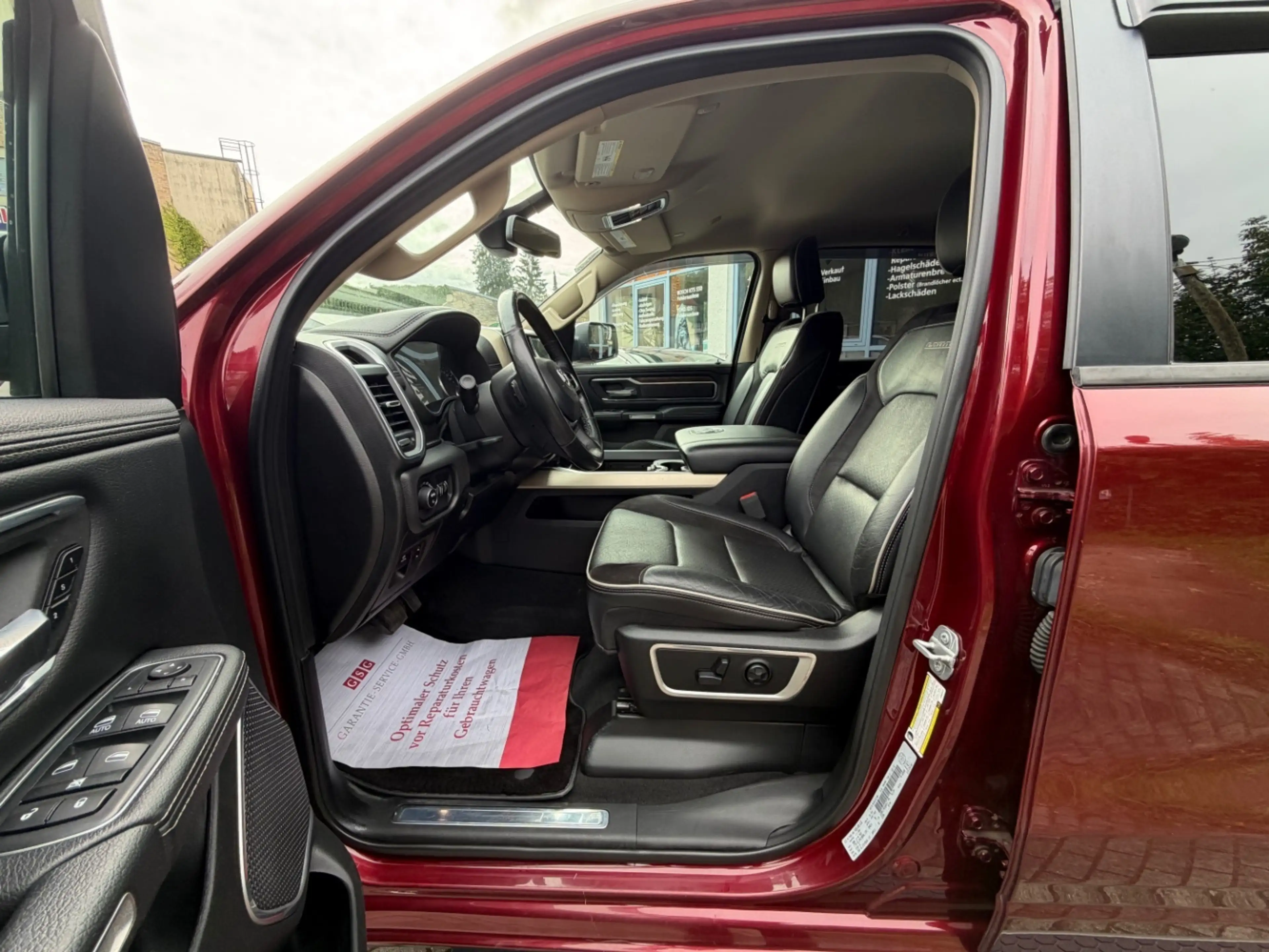 Dodge RAM Laramie 5,7 HEMI 4+4 NAP LEDER LED — photo 8